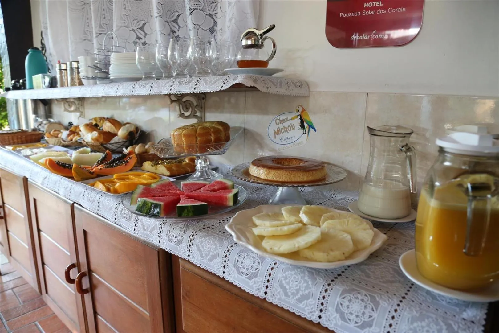 Buffet breakfast in Pousada Solar Dos Corais