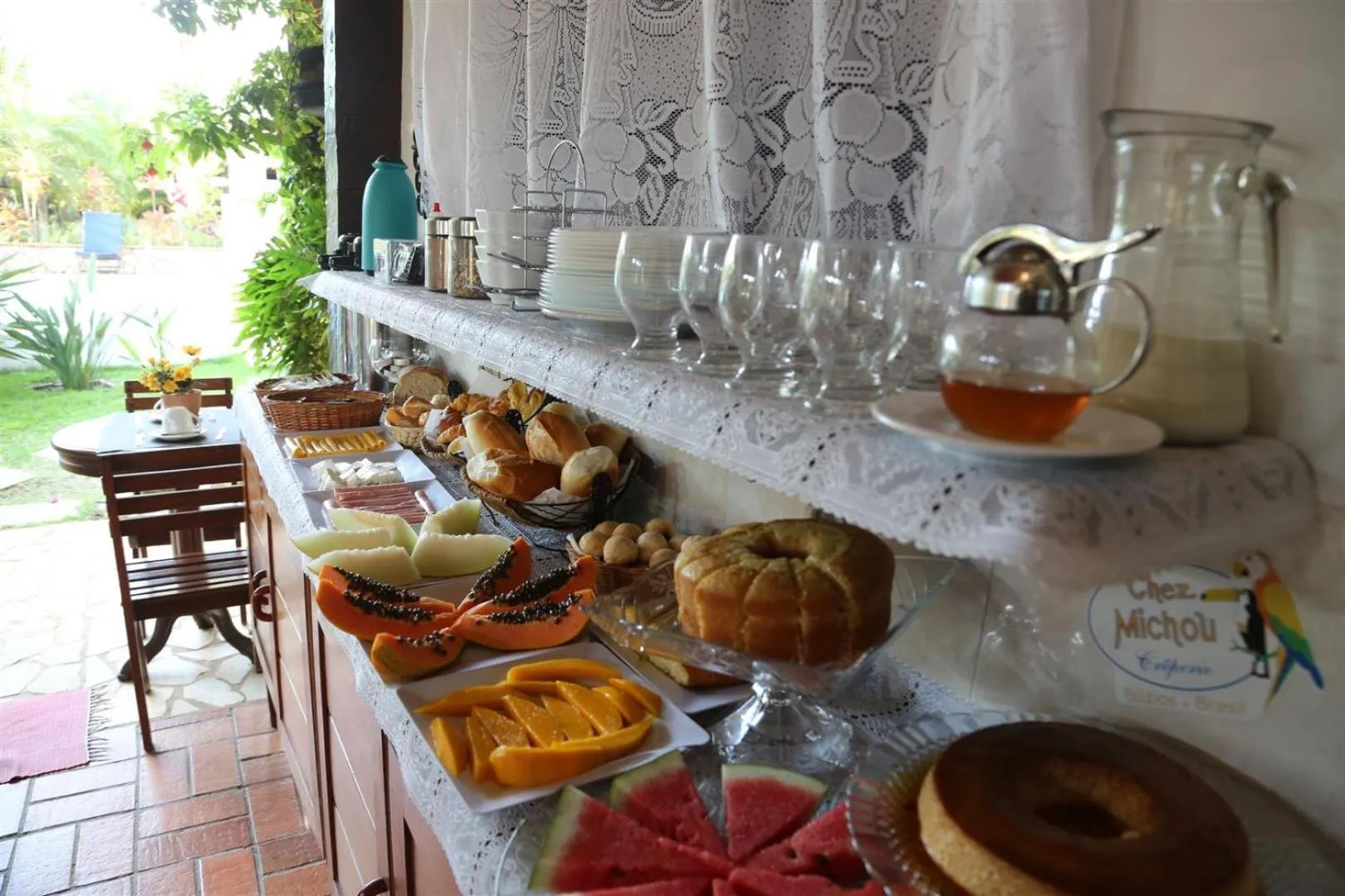 Buffet breakfast in Pousada Solar Dos Corais