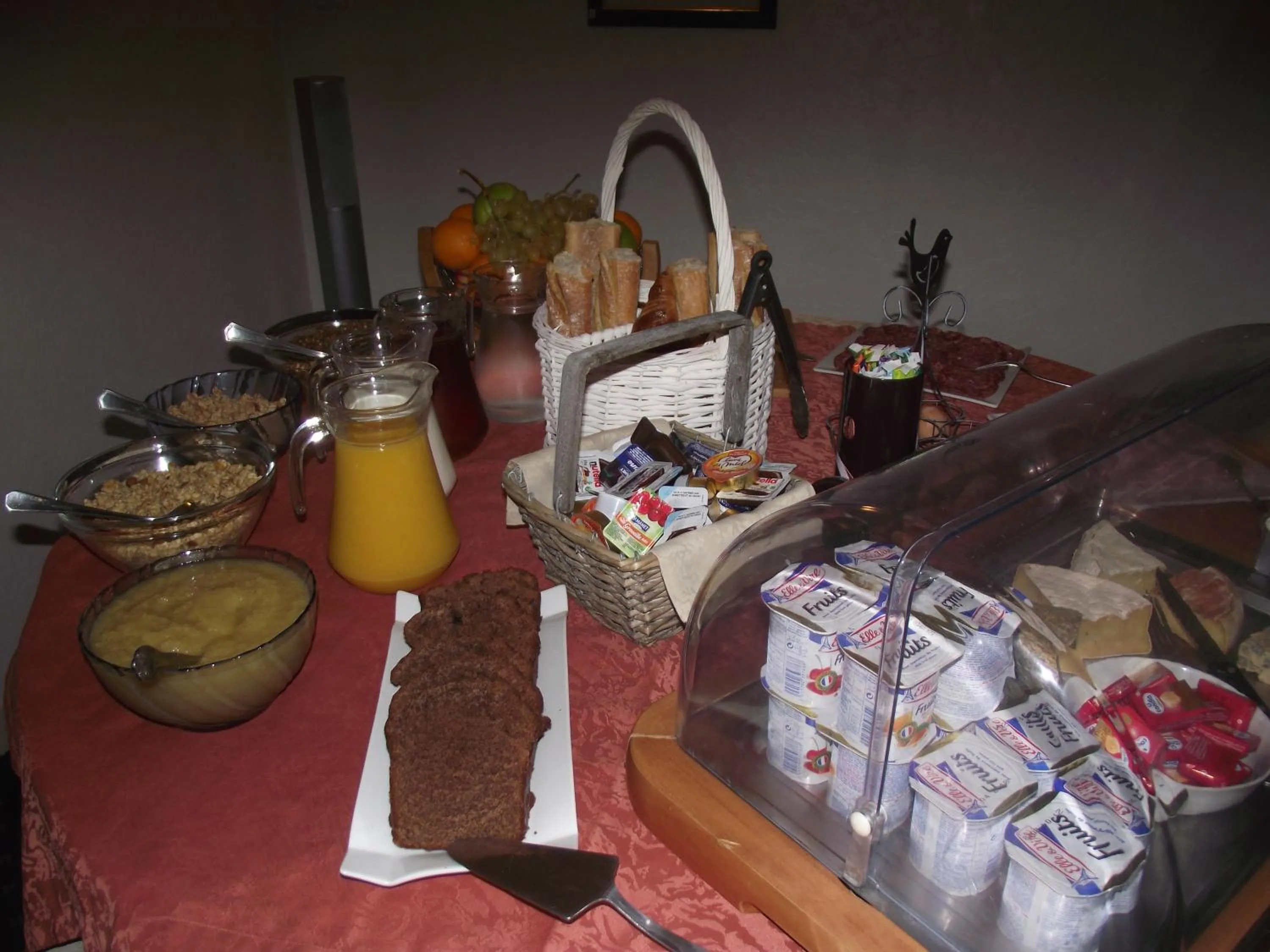 Breakfast in Le Sauvage