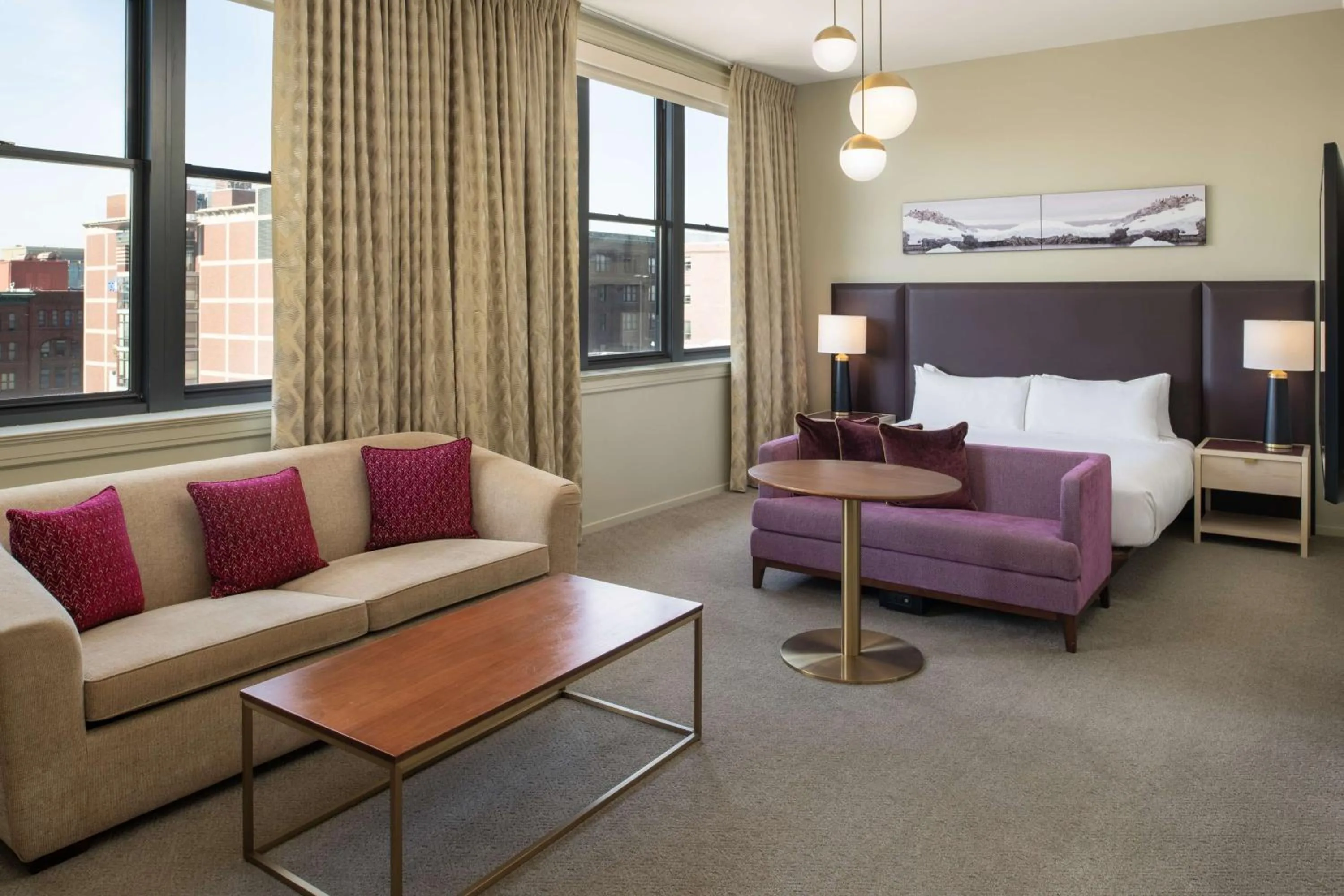 Living room, Bed in Hotel Savoy Kansas City, Tapestry Collection by Hilton