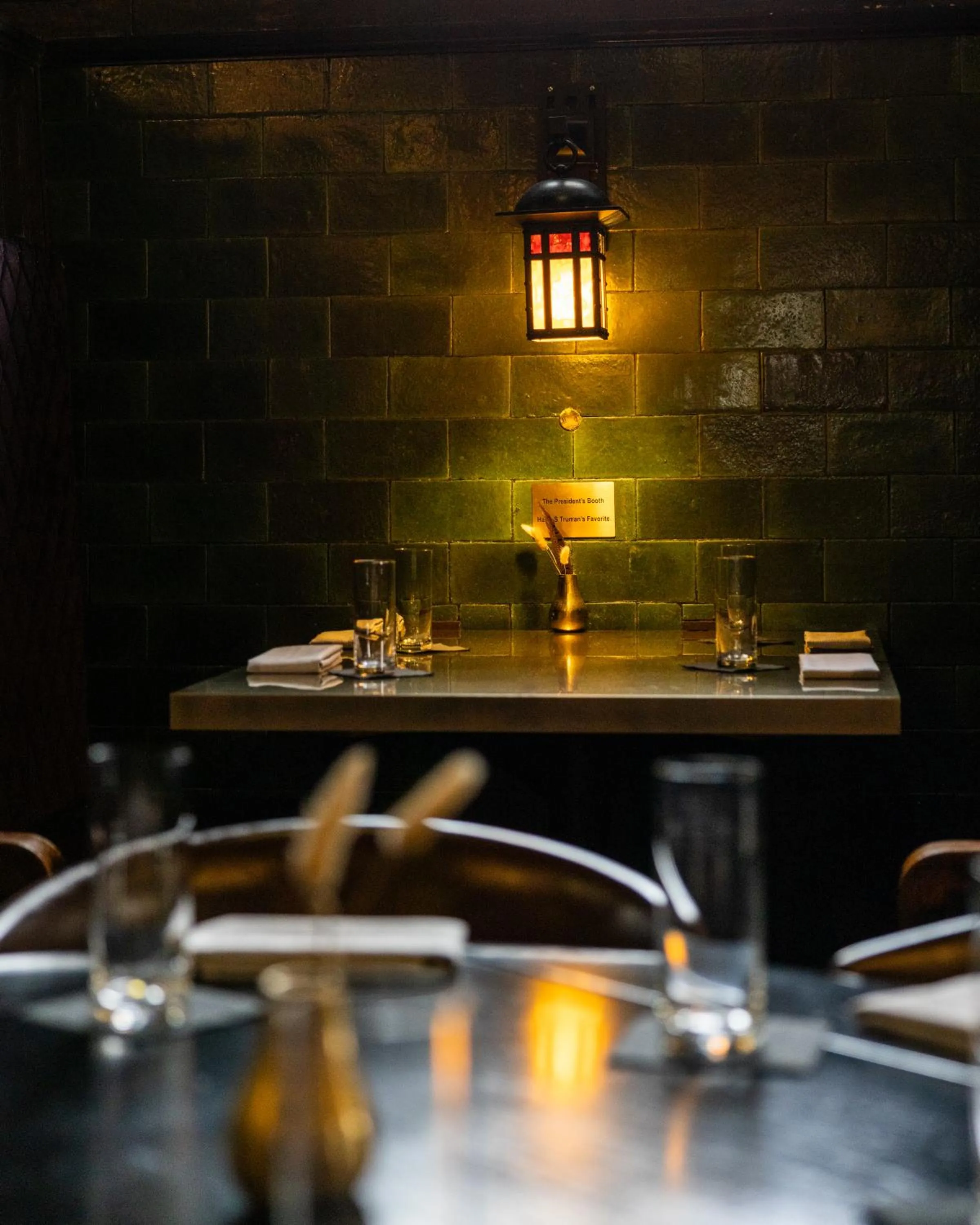 Restaurant/places to eat in Hotel Savoy Kansas City, Tapestry Collection by Hilton