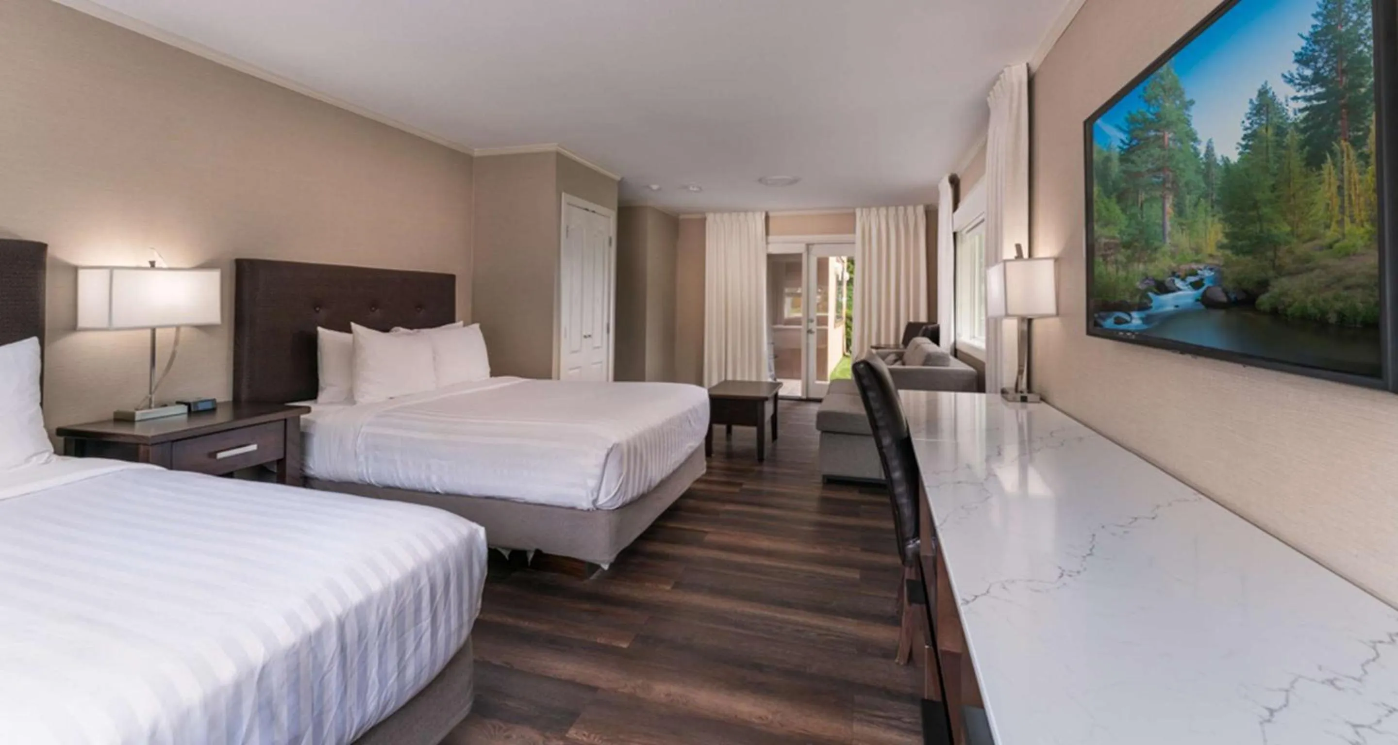 Bedroom, Bed in Prestige Lakeside Resort, WorldHotels Elite