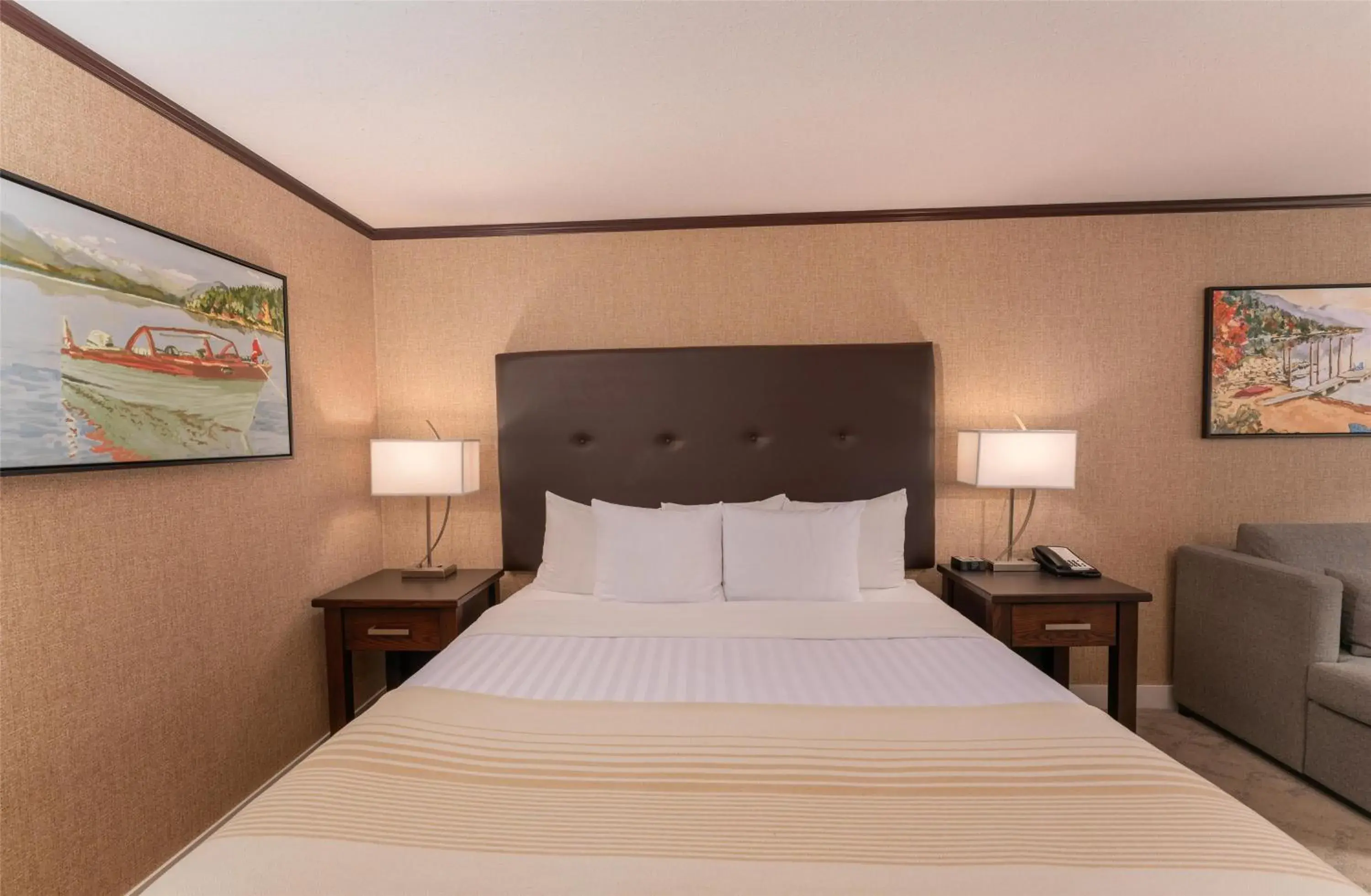 King Room with Sofa Bed and Lake View - Non-Smoking in Prestige Lakeside Resort, WorldHotels Elite King Room with Sofa Bed and Lake View - Non-Smoking in Prestige Lakeside Resort, WorldHotels Elite