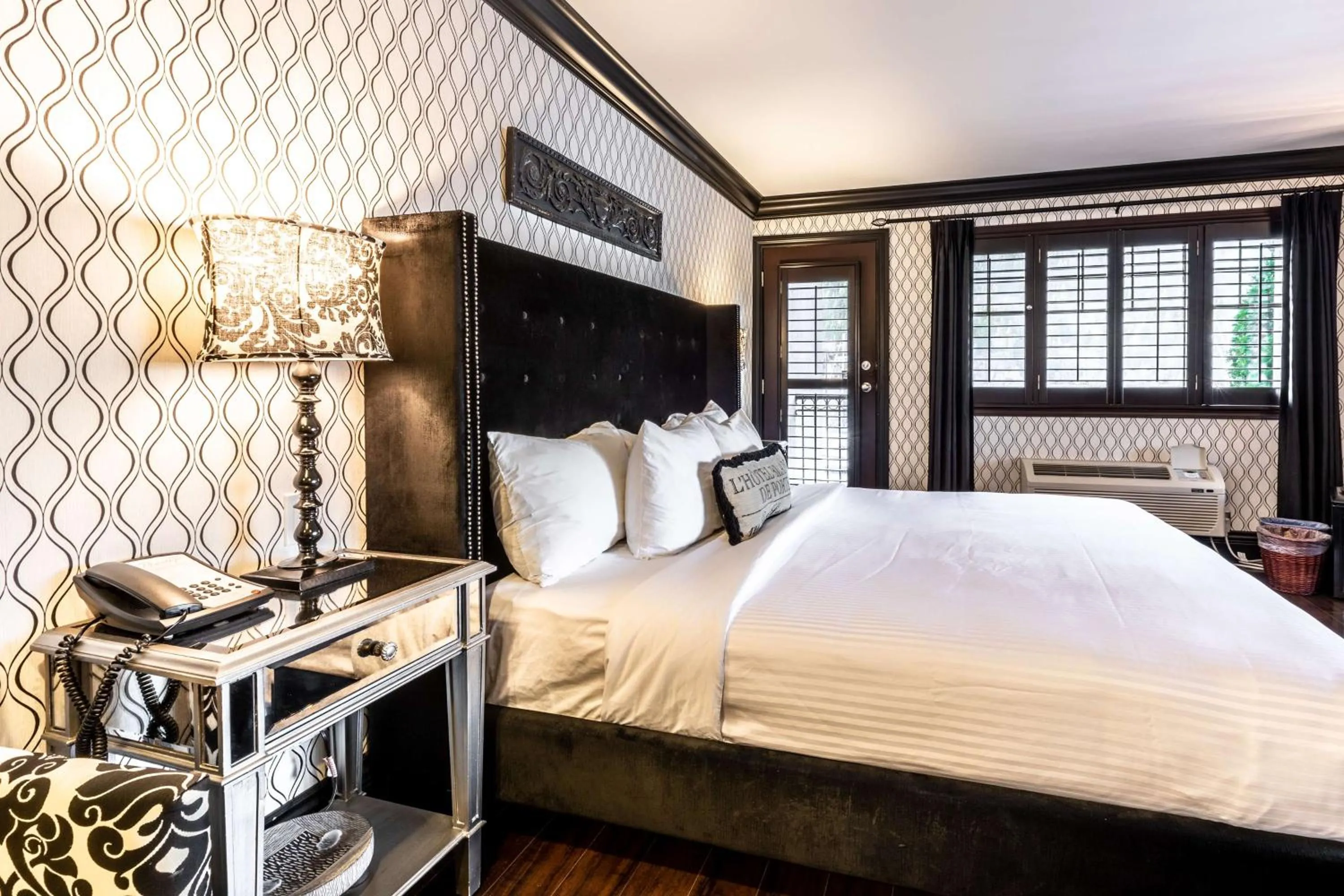 Bedroom, Bed in Prestige Lakeside Resort, WorldHotels Elite