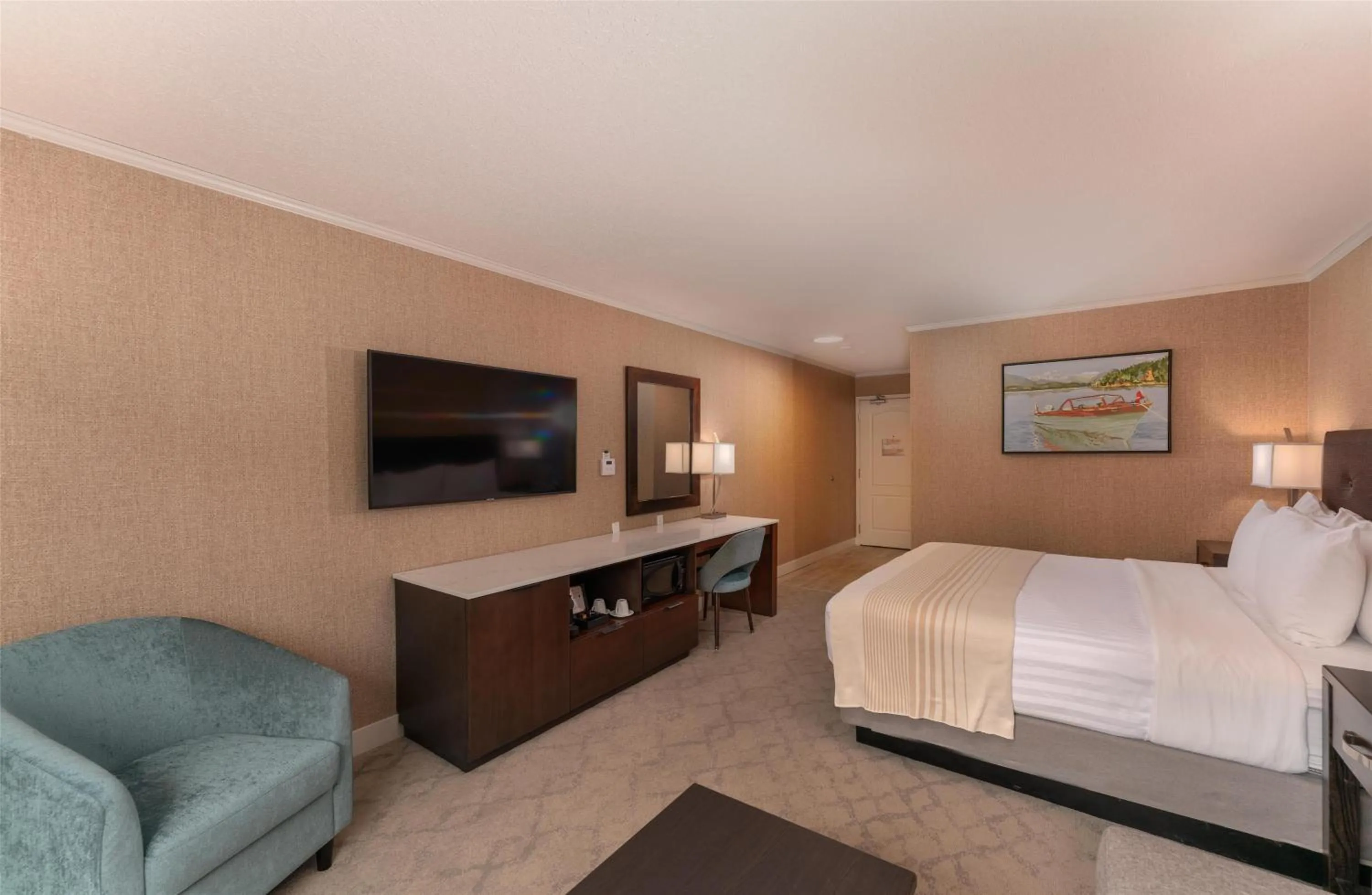 Bedroom, Bed in Prestige Lakeside Resort, WorldHotels Elite