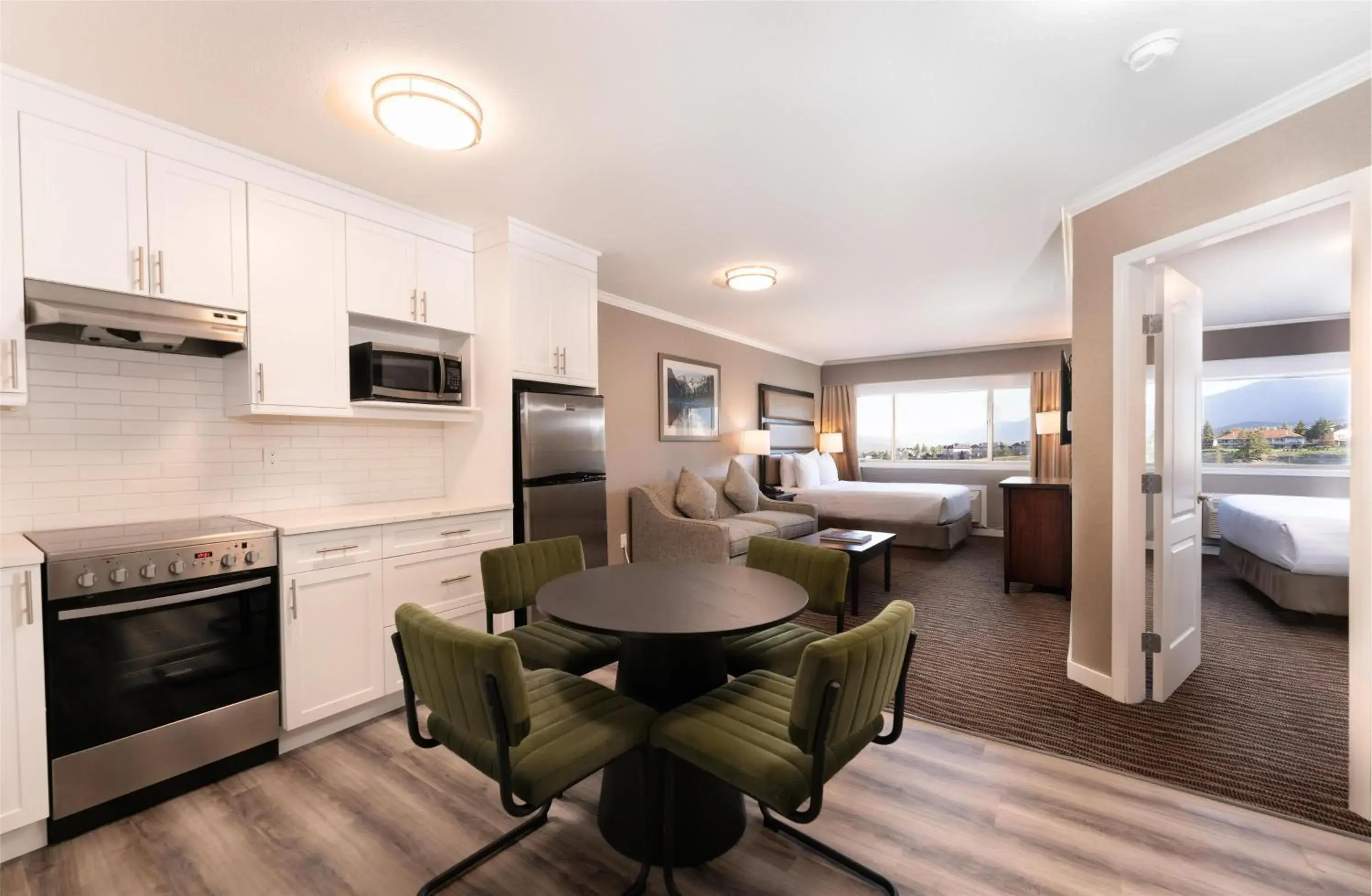 Deluxe One-Bedroom Suite in Prestige Radium Hot Springs Resort, WorldHotels Crafted Deluxe One-Bedroom Suite in Prestige Radium Hot Springs Resort, WorldHotels Crafted