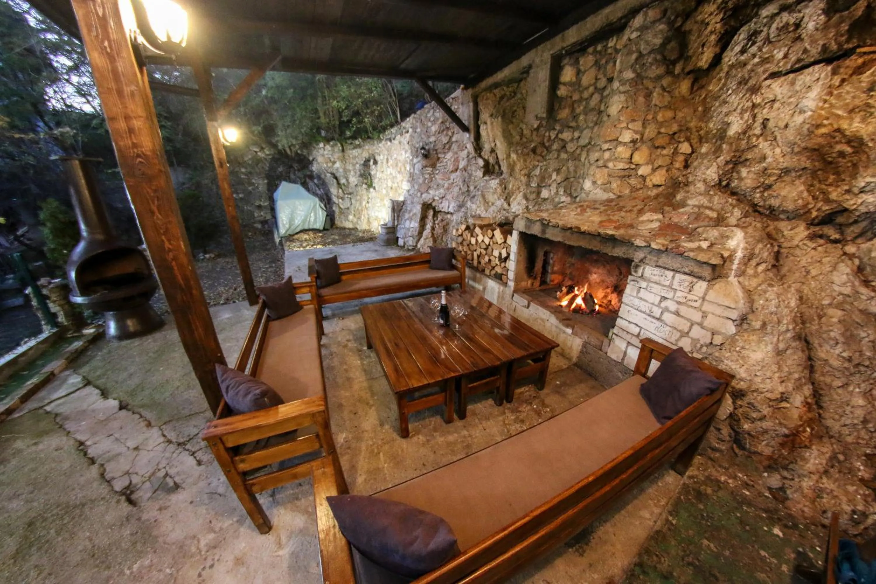 BBQ facilities in Guest House LIKE