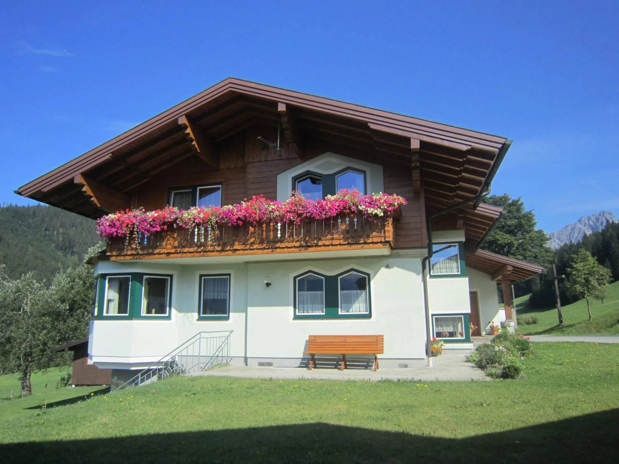 Facade/entrance in Ferienwohnung Mützengruß