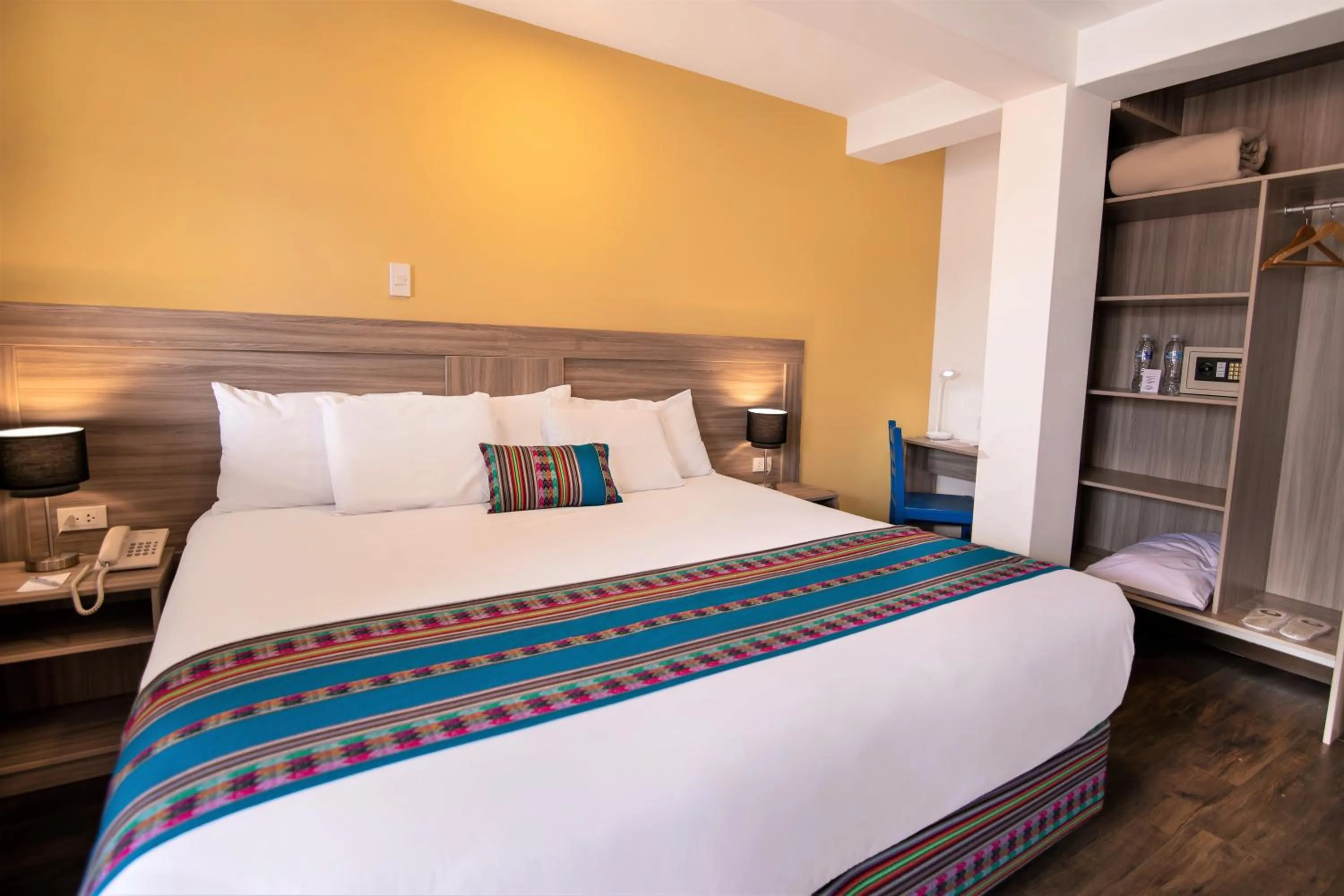 Bedroom, Bed in Atoq San Blas Hotel