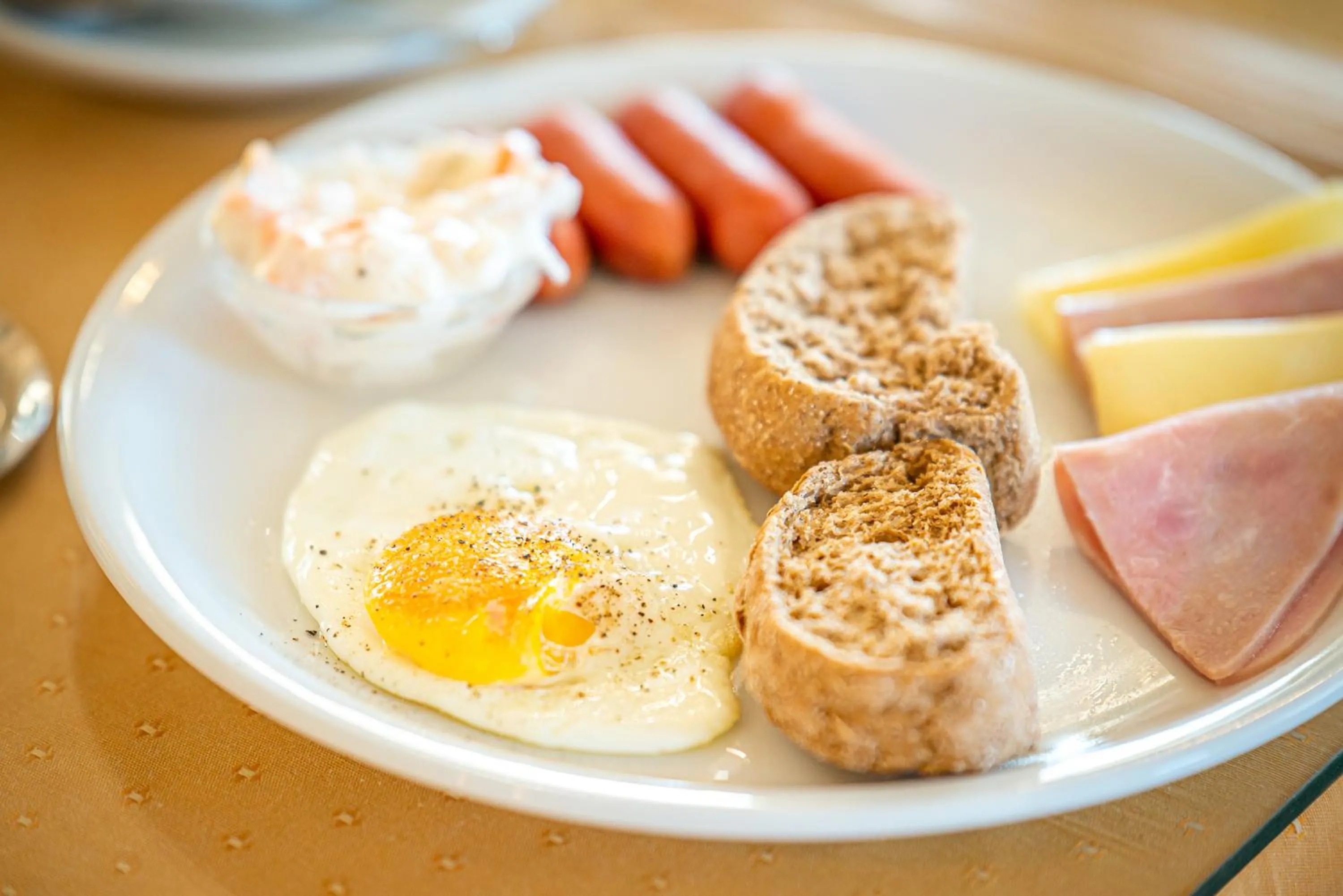 Buffet breakfast in Marianna Hotel