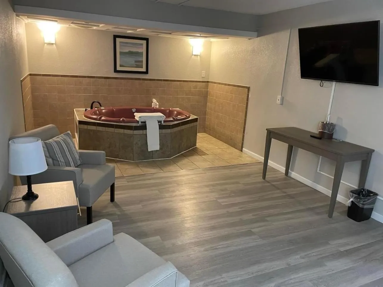 Whalers Inn and Suites