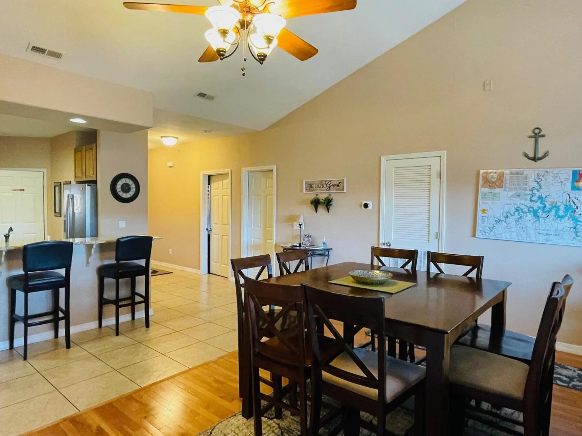Living room in Rockwood Condos on Table Rock Lake With Boat Slips