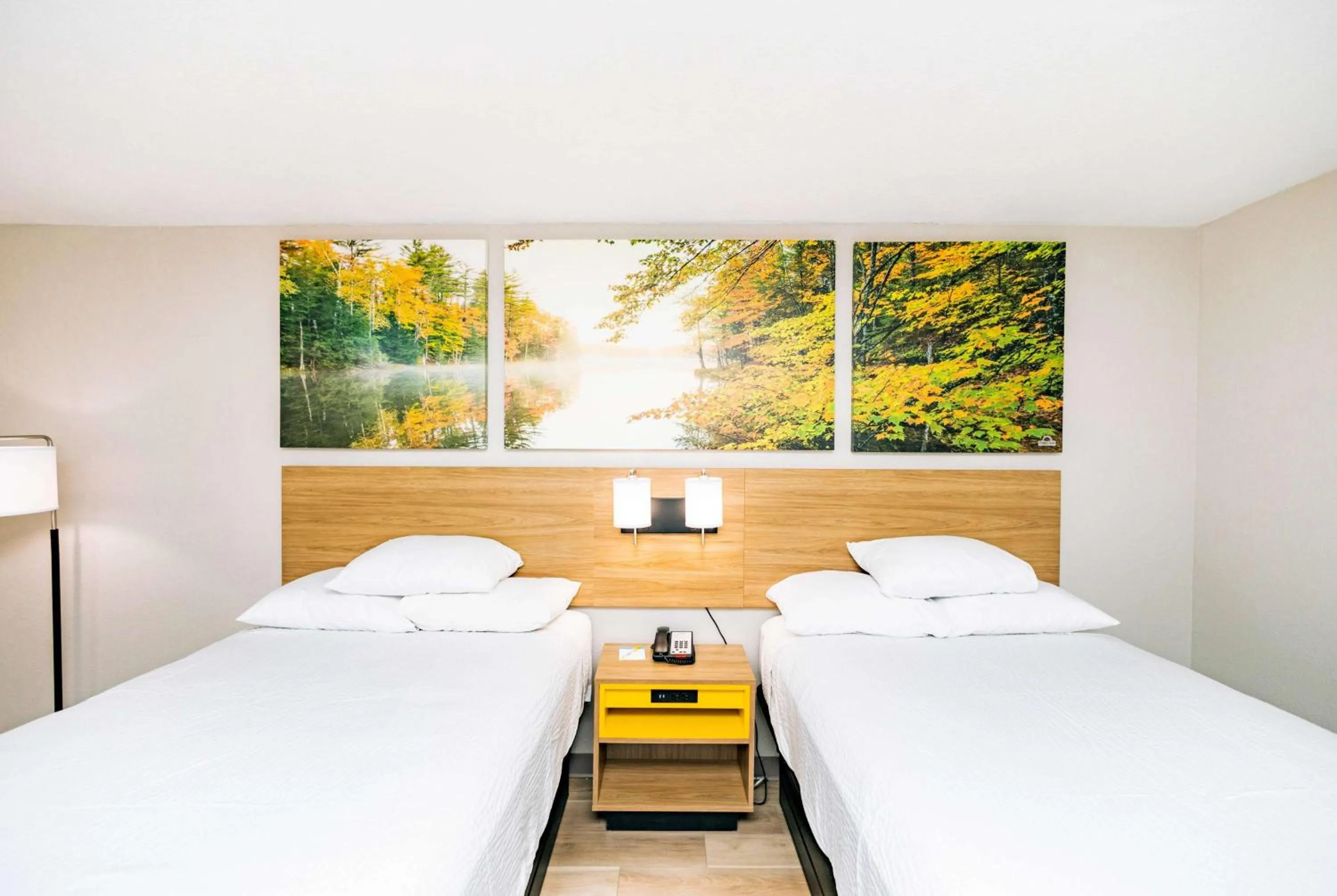 Photo of the whole room, Bed in Days Inn by Wyndham Cincinnati East