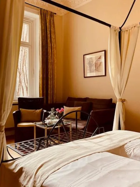 Bed in Hotel Miramar