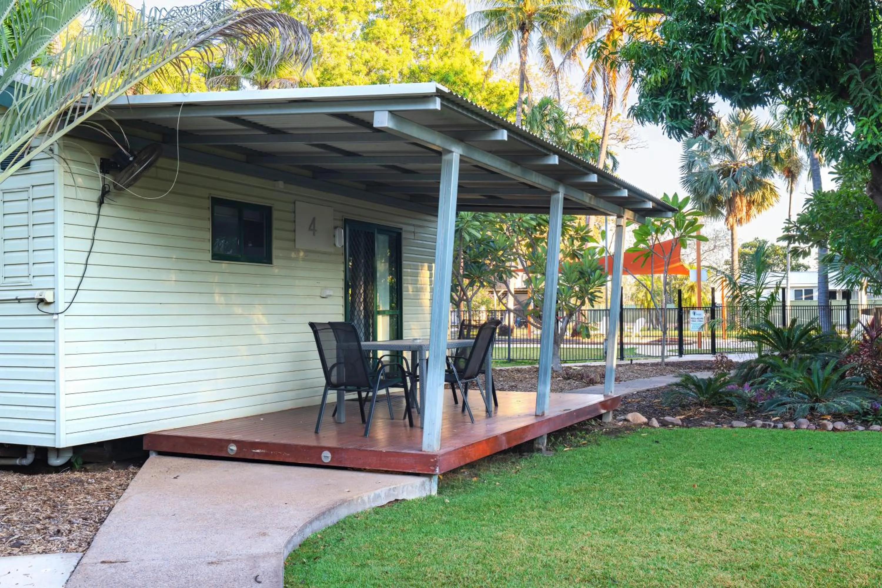 Patio in Kimberleyland Waterfront Holiday Park
