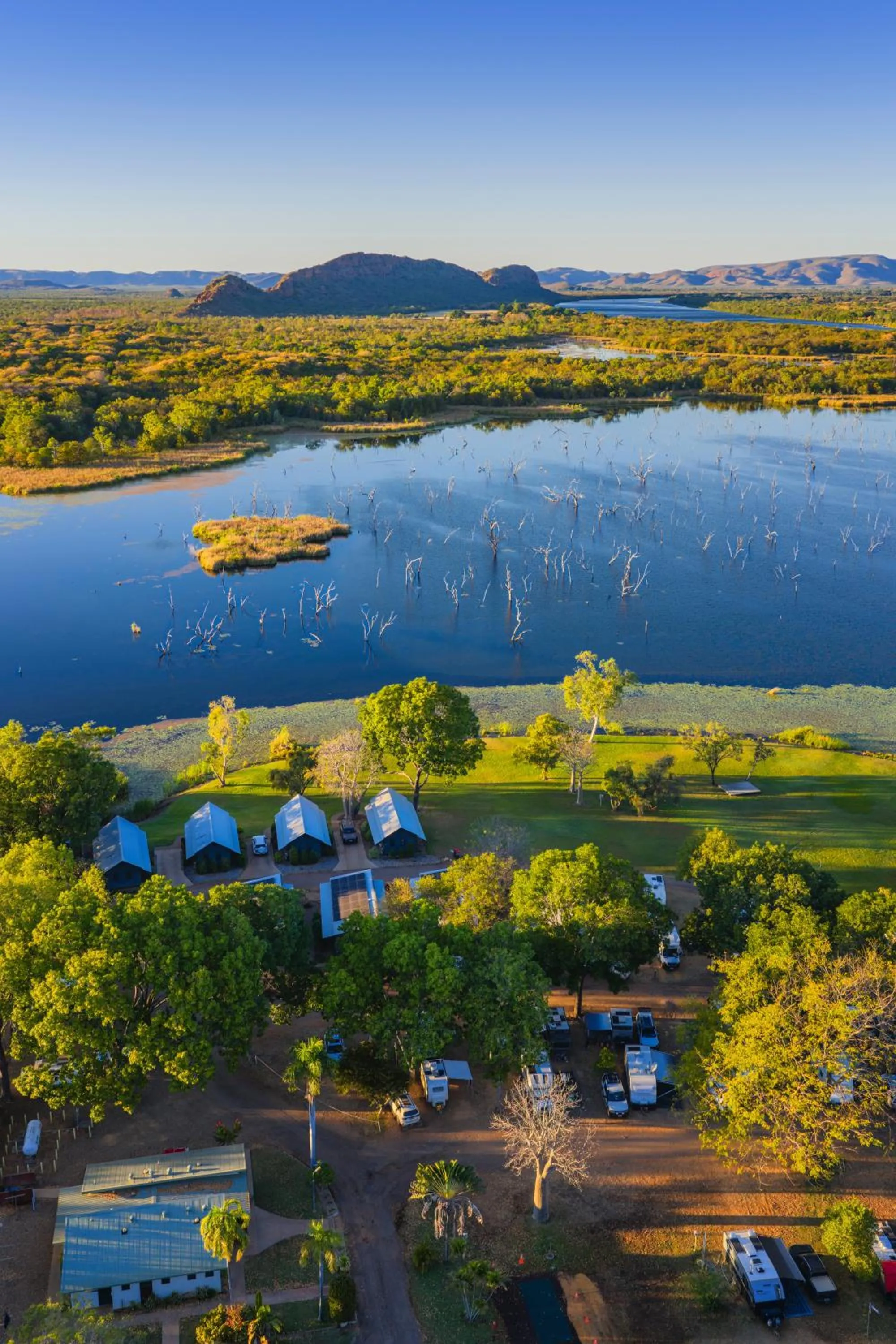 Bird's eye view in Kimberleyland Waterfront Holiday Park