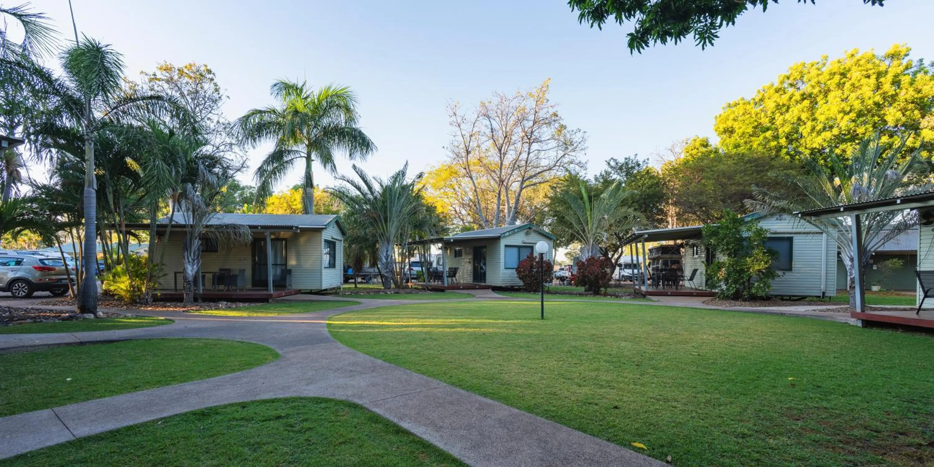 Property building in Kimberleyland Waterfront Holiday Park