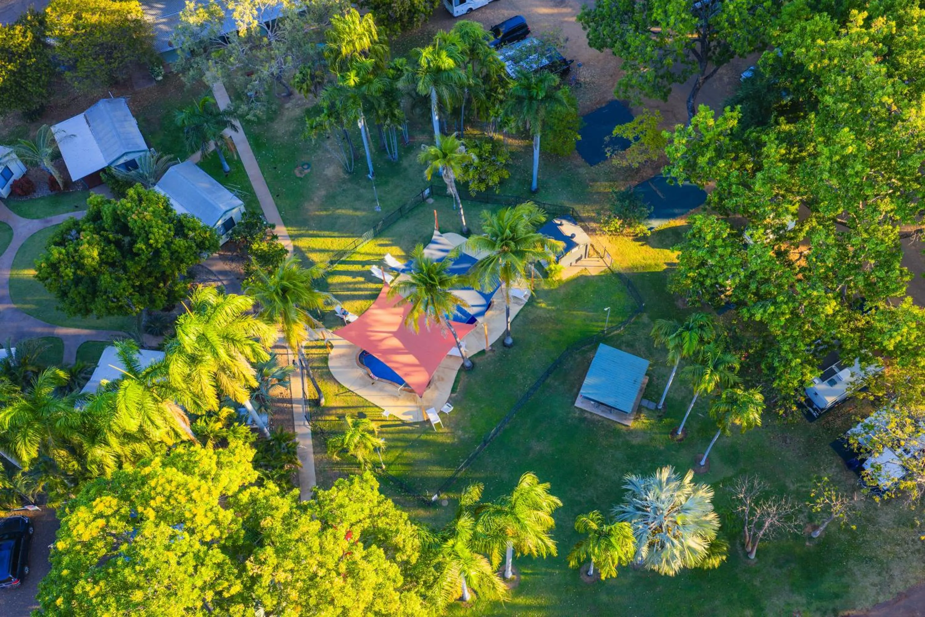 Bird's eye view in Kimberleyland Waterfront Holiday Park