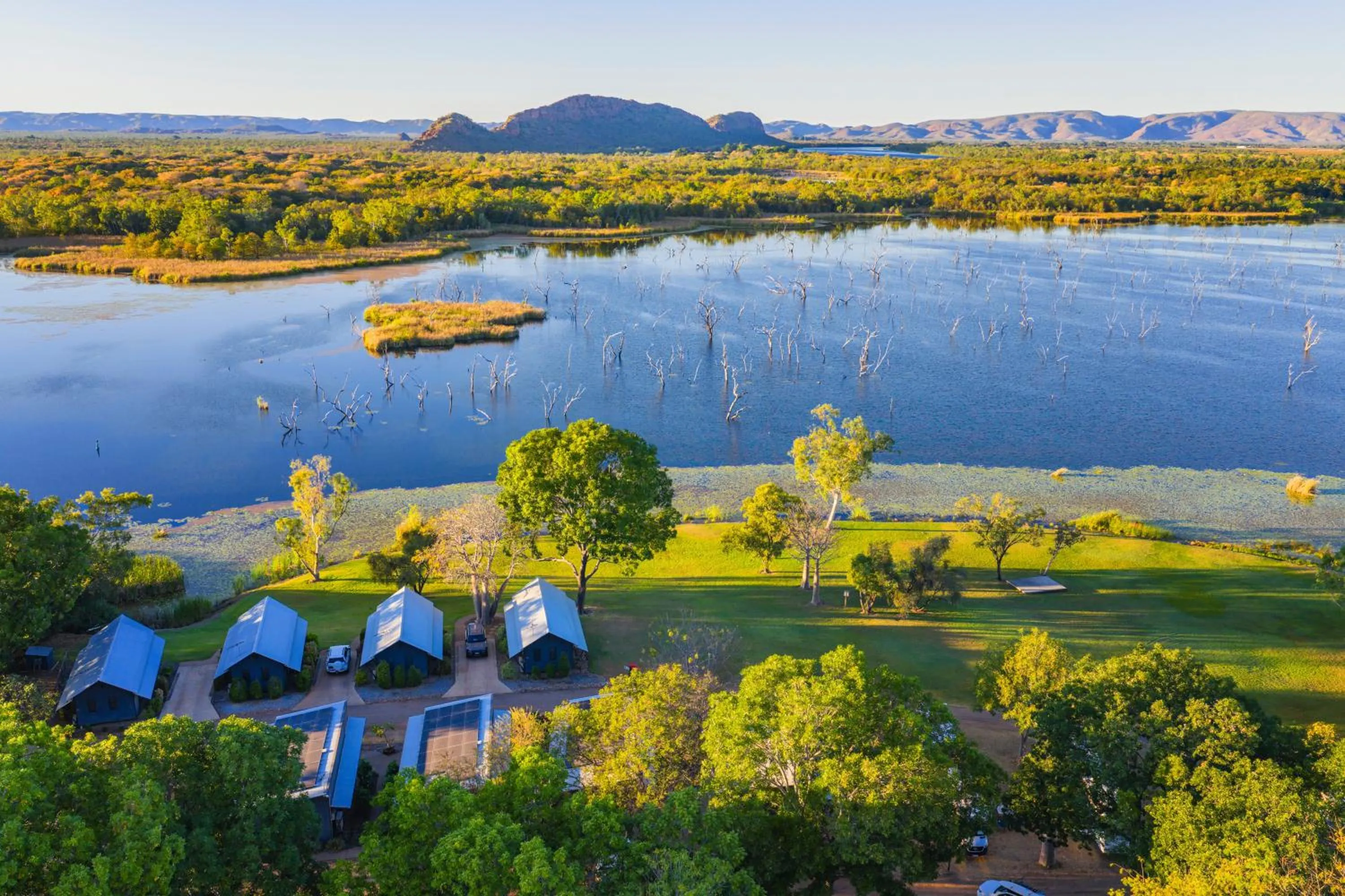 Day in Kimberleyland Waterfront Holiday Park