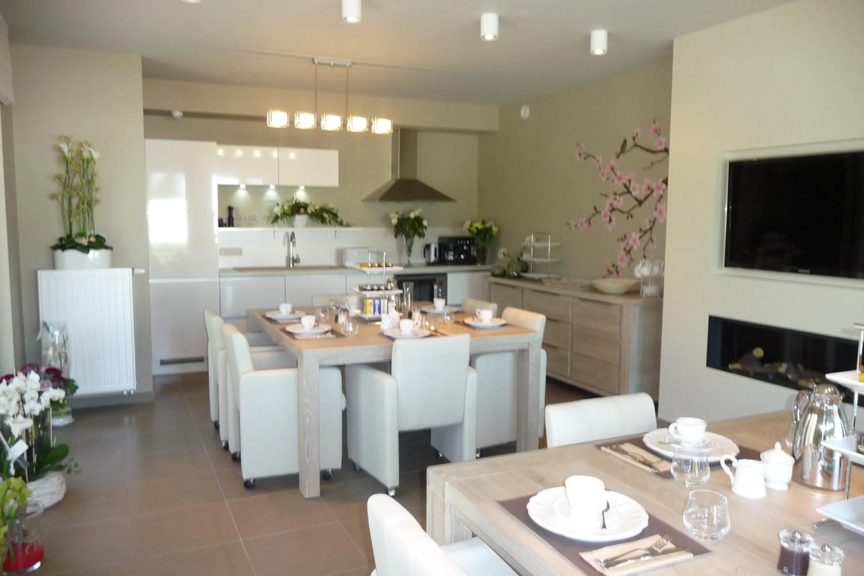 Restaurant/places to eat in B&B Riche Terre