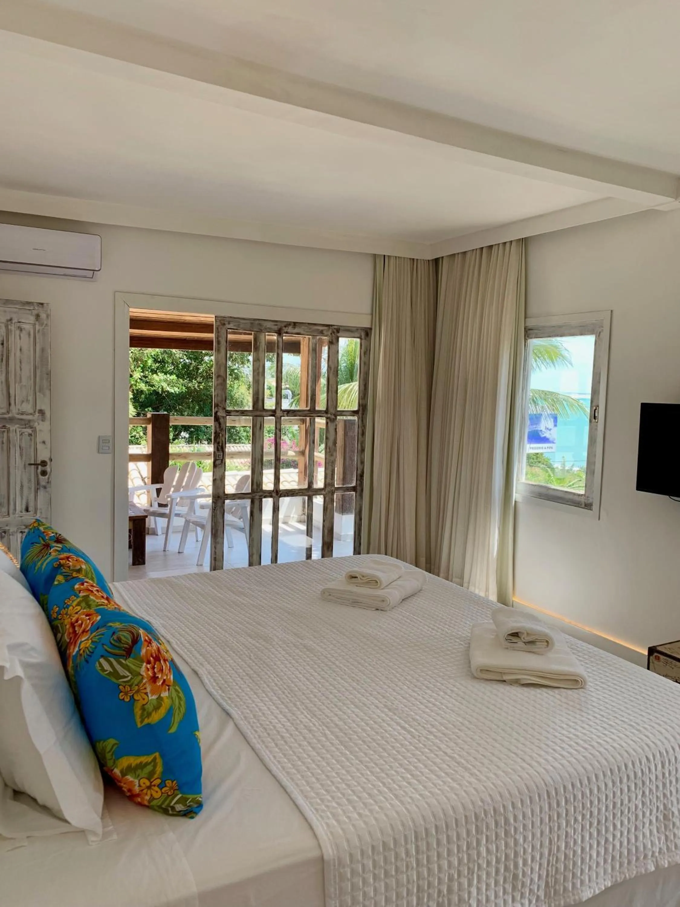 Bedroom, Bed in Pousada Tartaruga Boutique Hotel