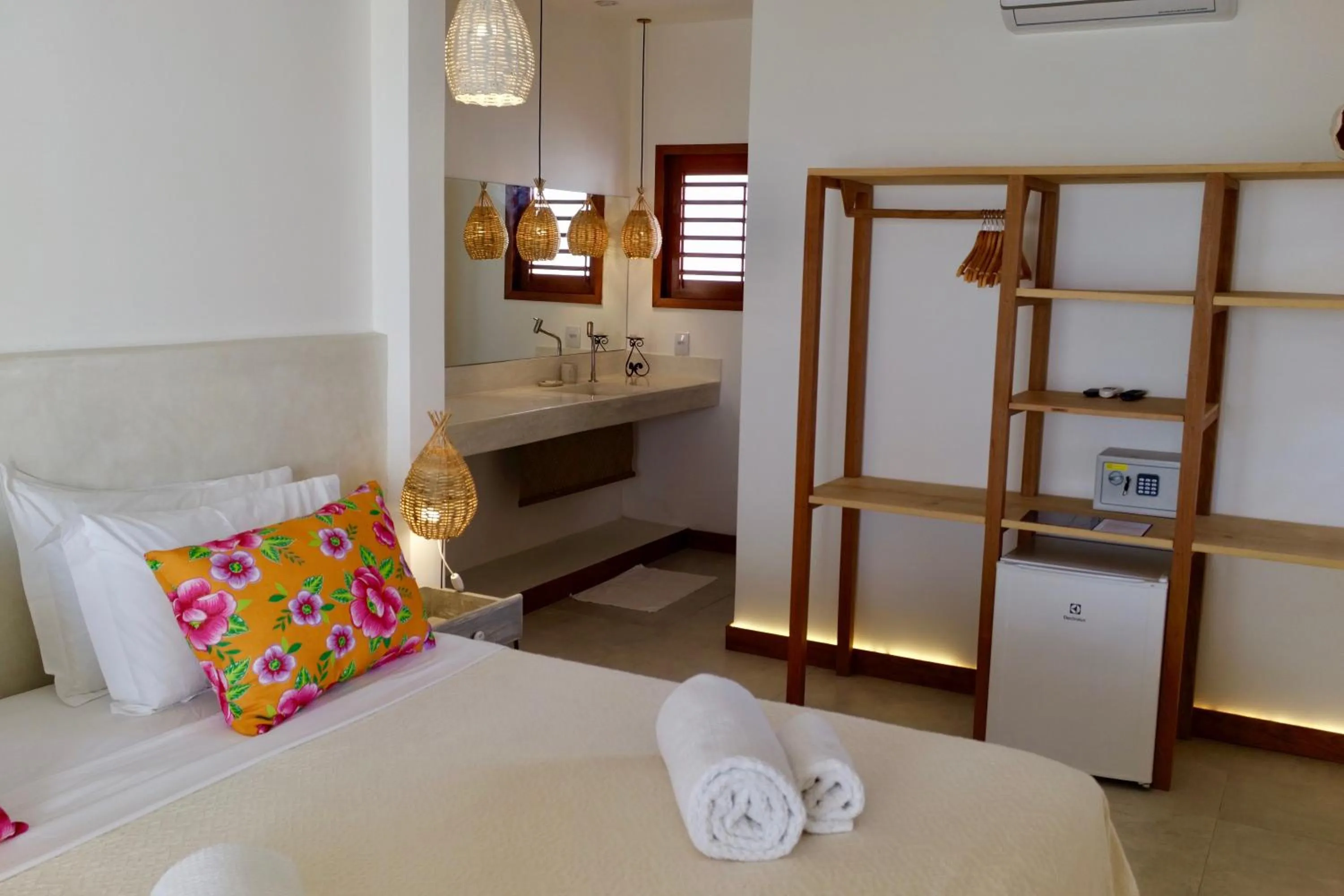 Decorative detail, Bed in Pousada Tartaruga Boutique Hotel