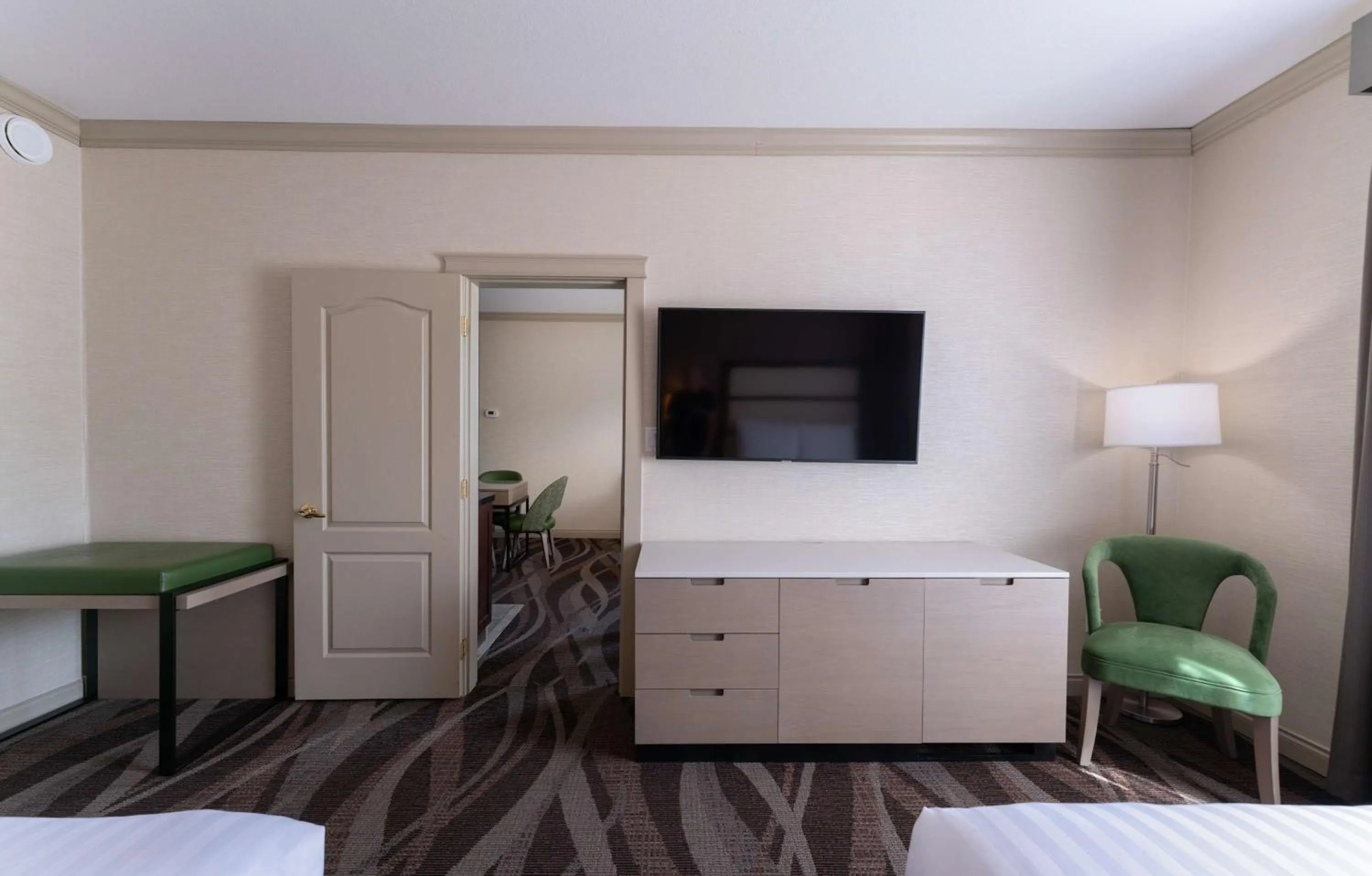 Bedroom, Bed in Prestige Harbourfront Resort, WorldHotels Luxury