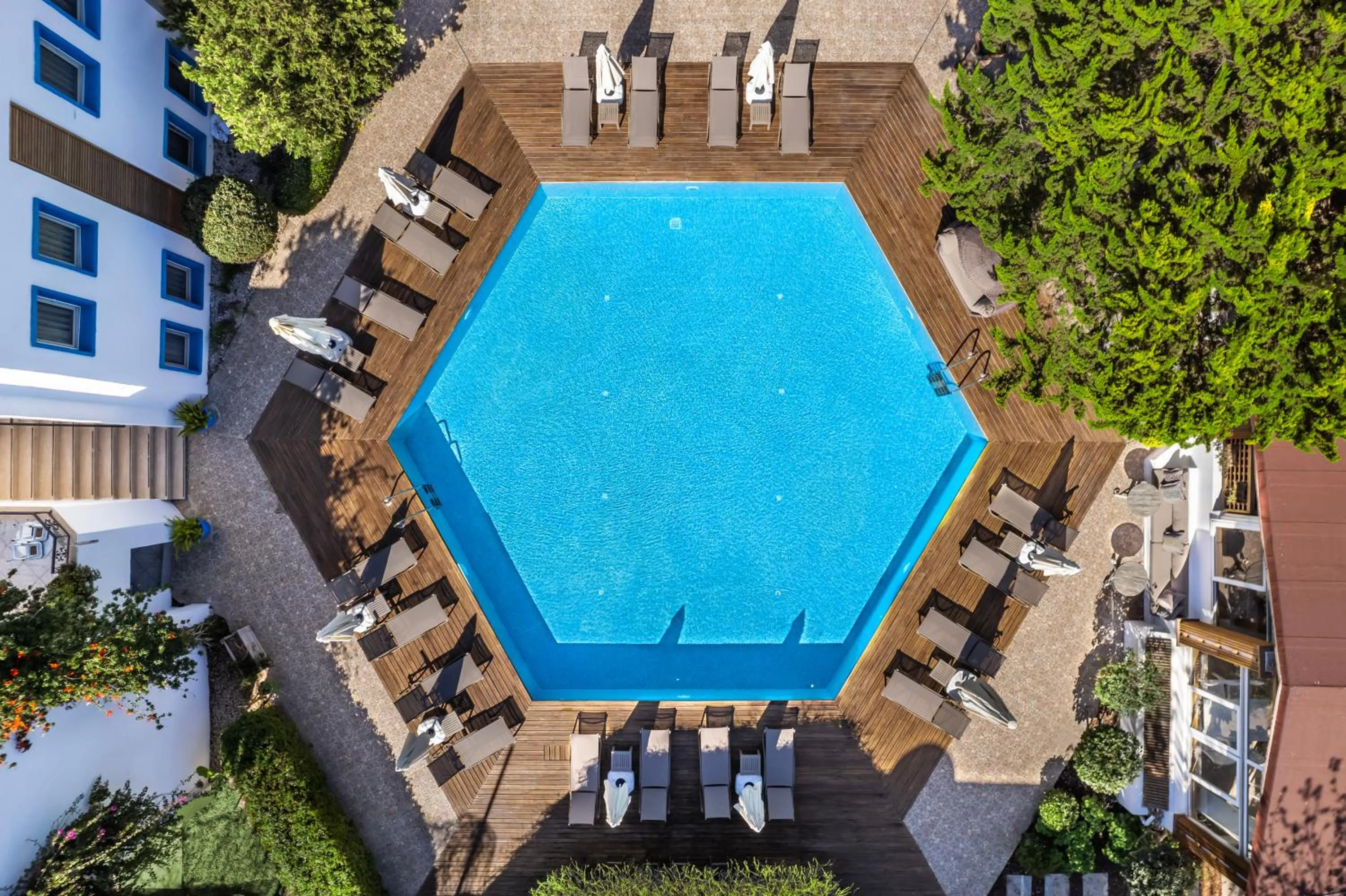 Swimming pool in Costa Bodrum City