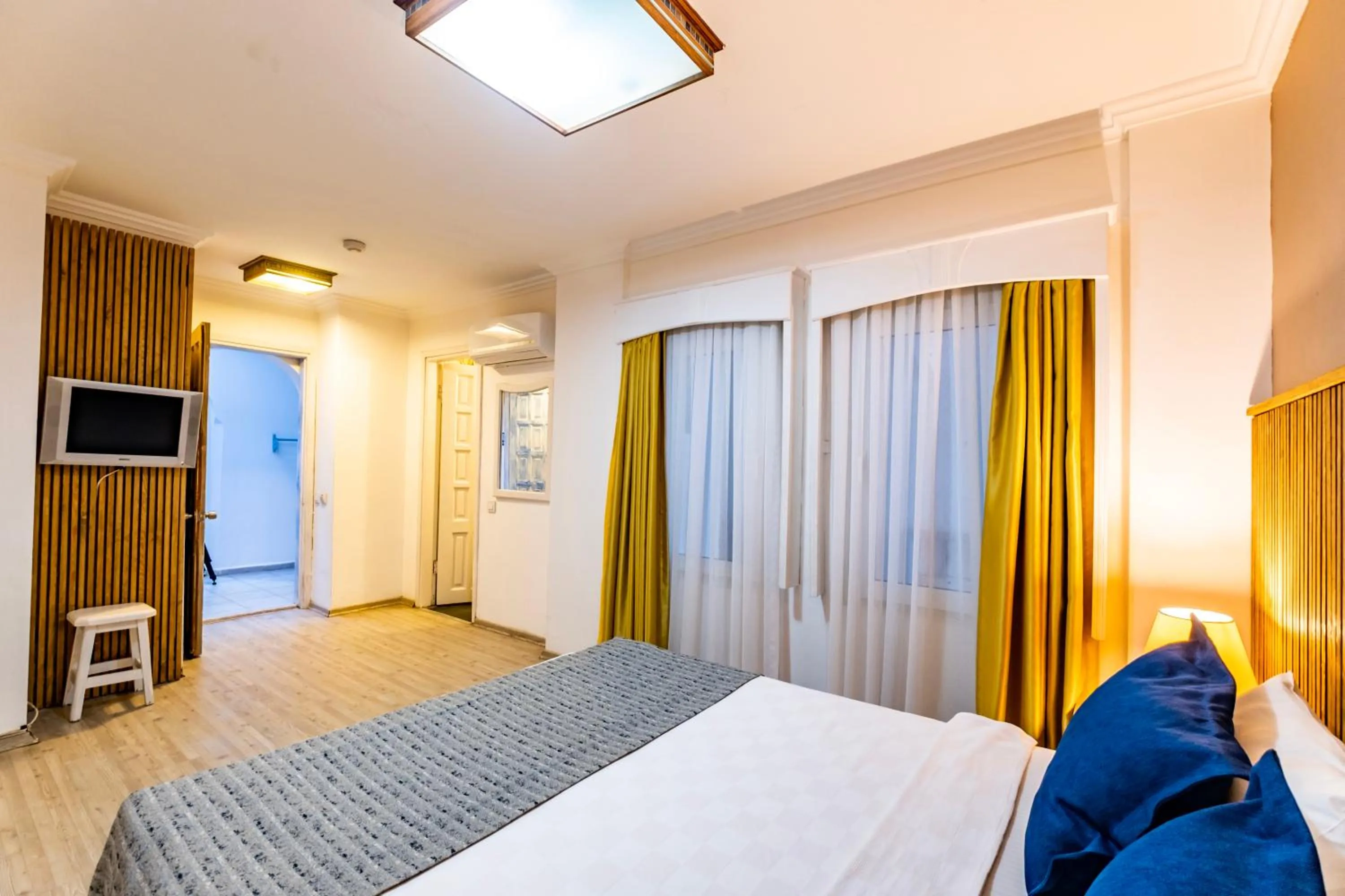 Massage, Bed in Costa Bodrum City