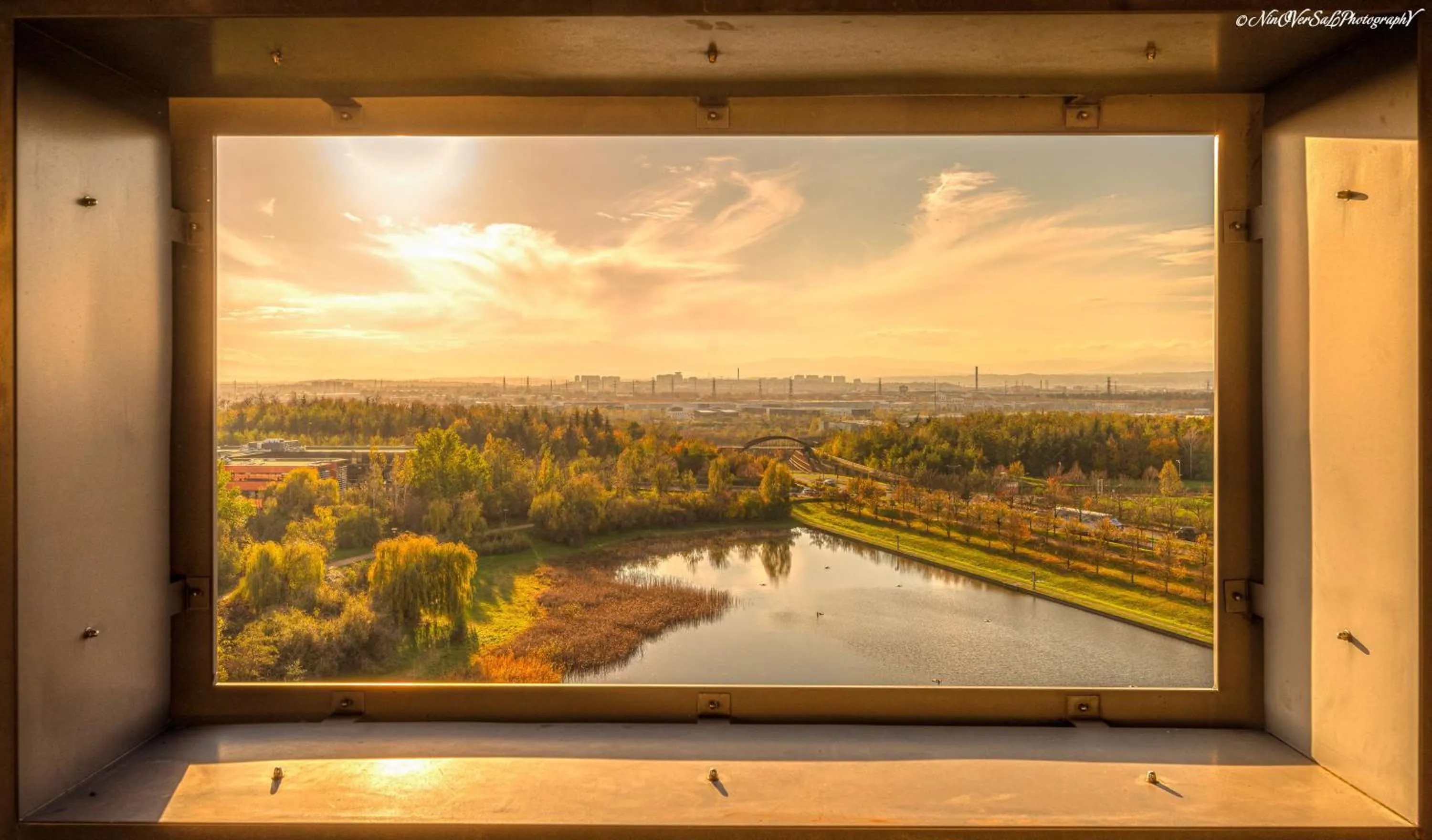 Property building in DoubleTree by Hilton Lyon Eurexpo