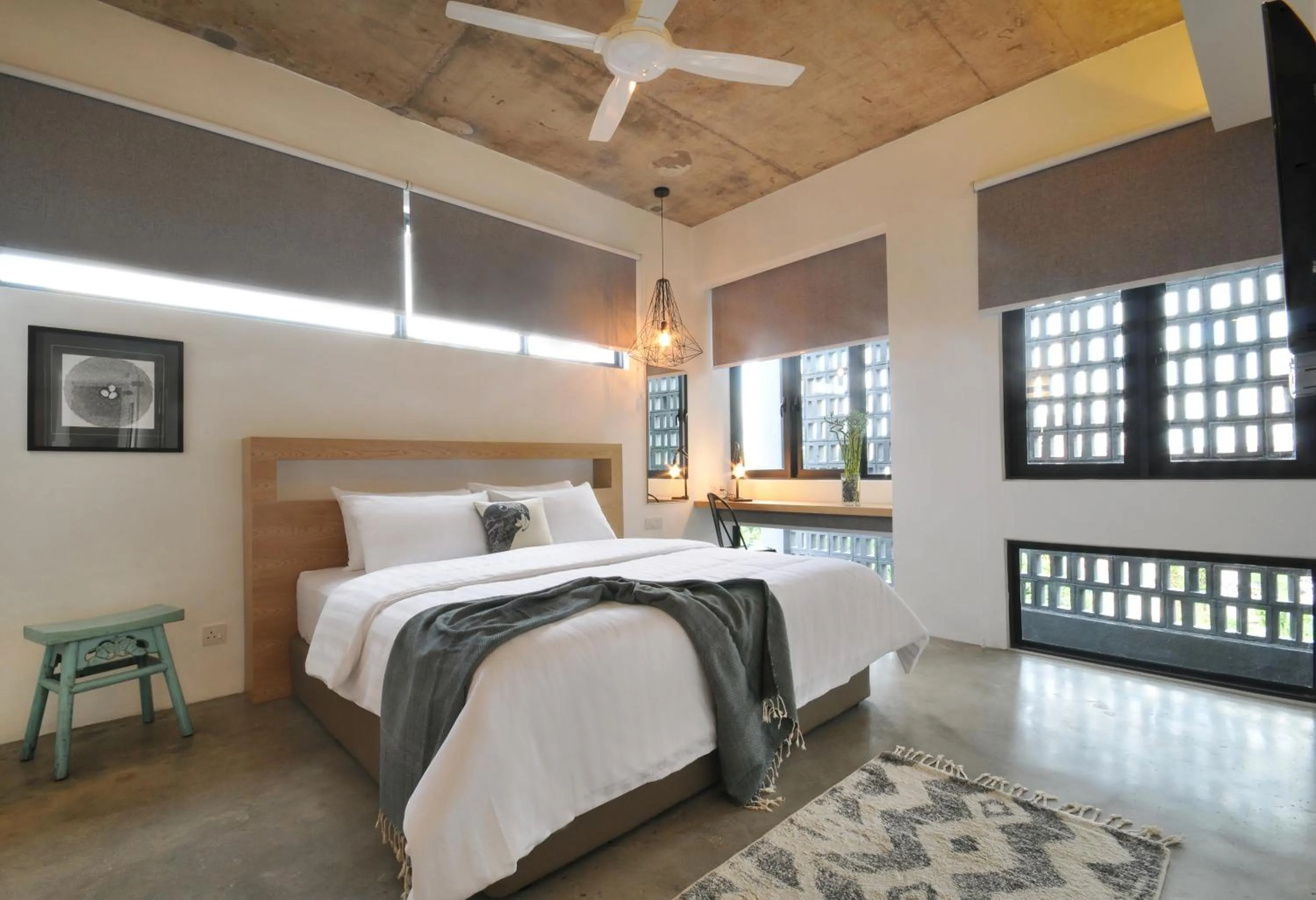 Bedroom, Bed in The Nest House