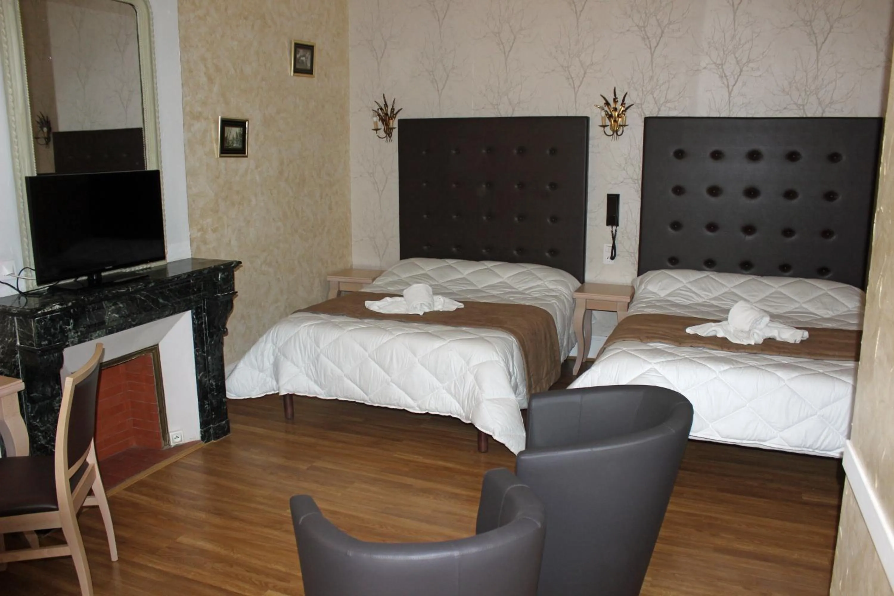 Hotel restaurant MARTINEZ