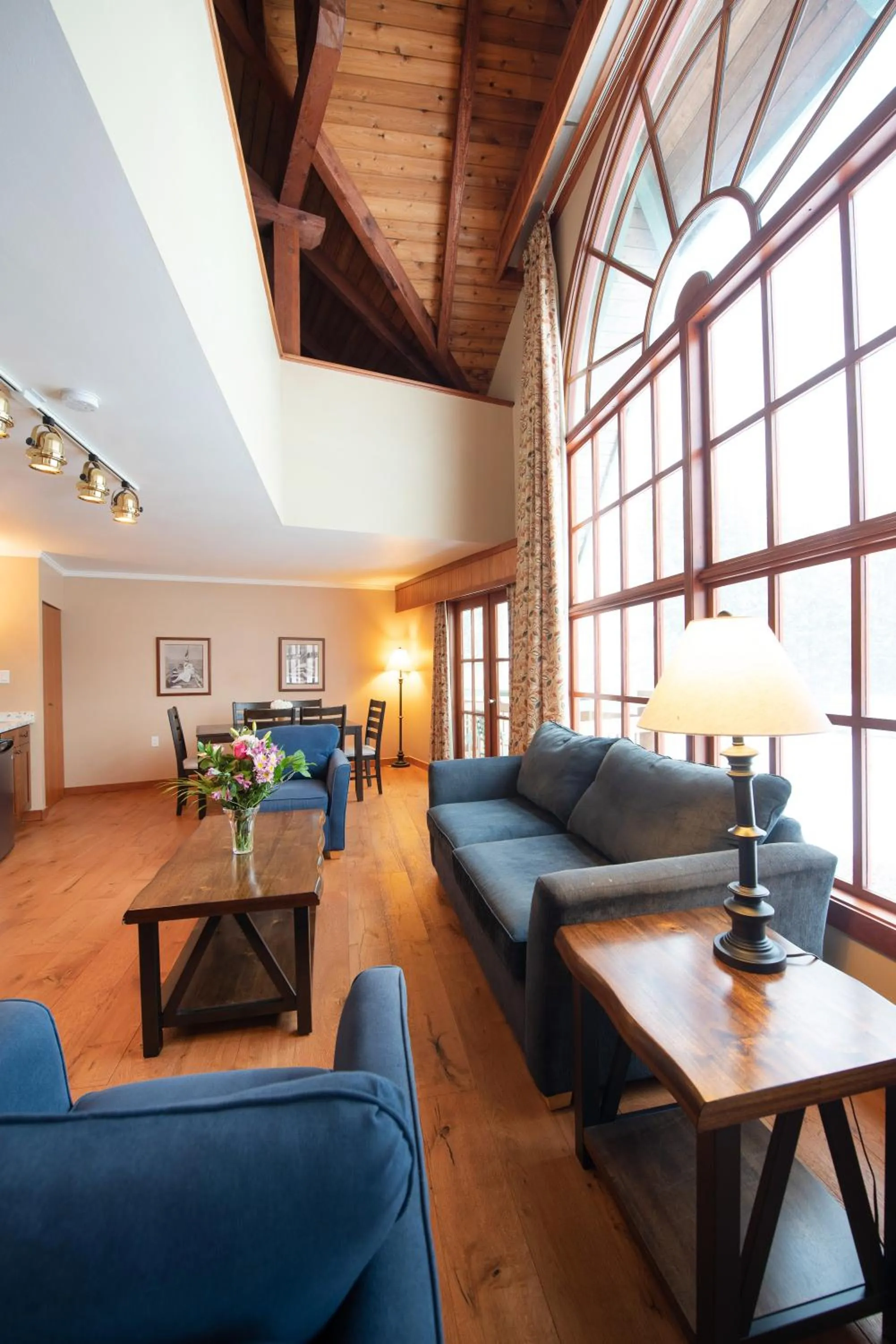 Living room in Painter's Lodge, Trademark Collection by Wyndham