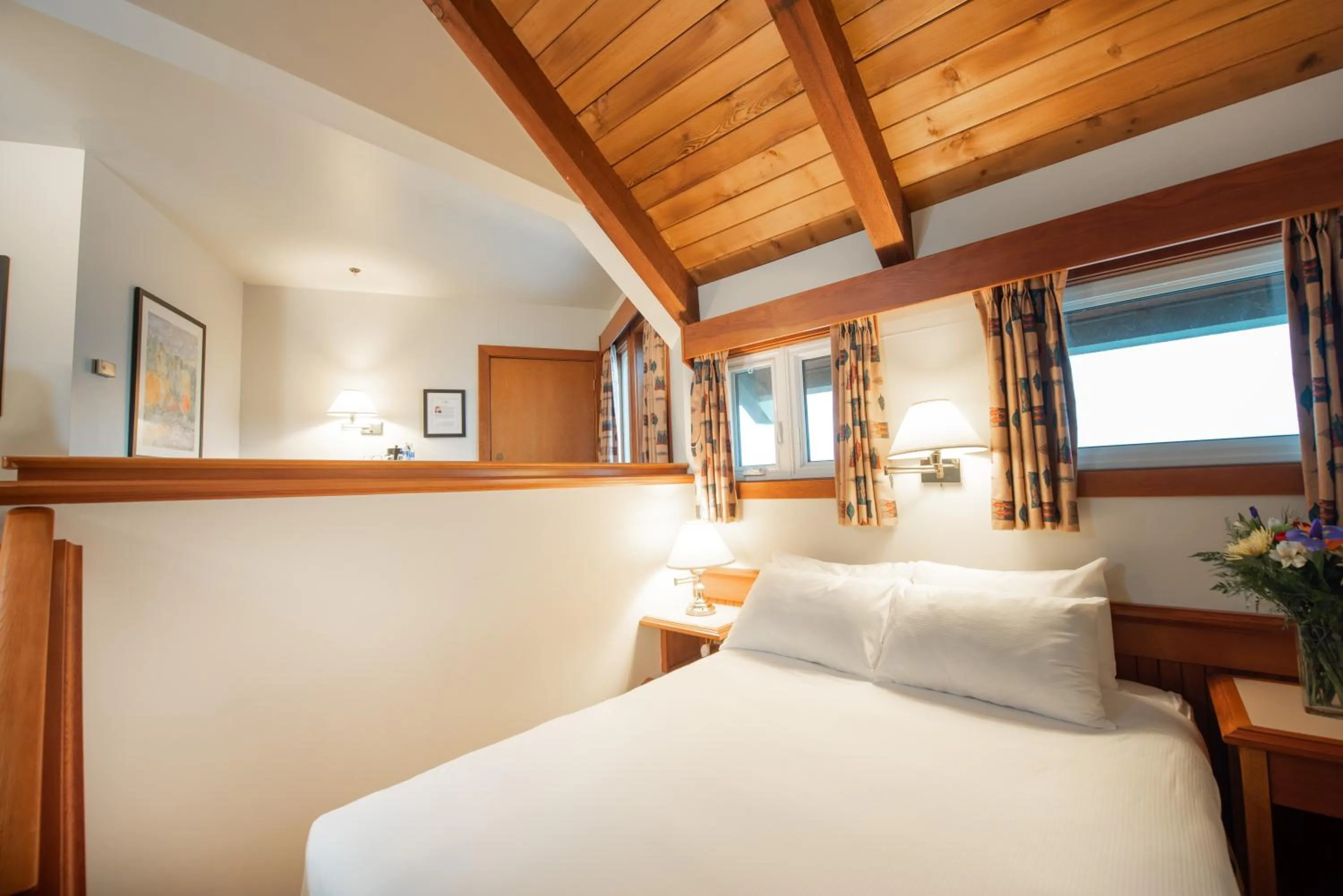 Bed in Painter's Lodge, Trademark Collection by Wyndham