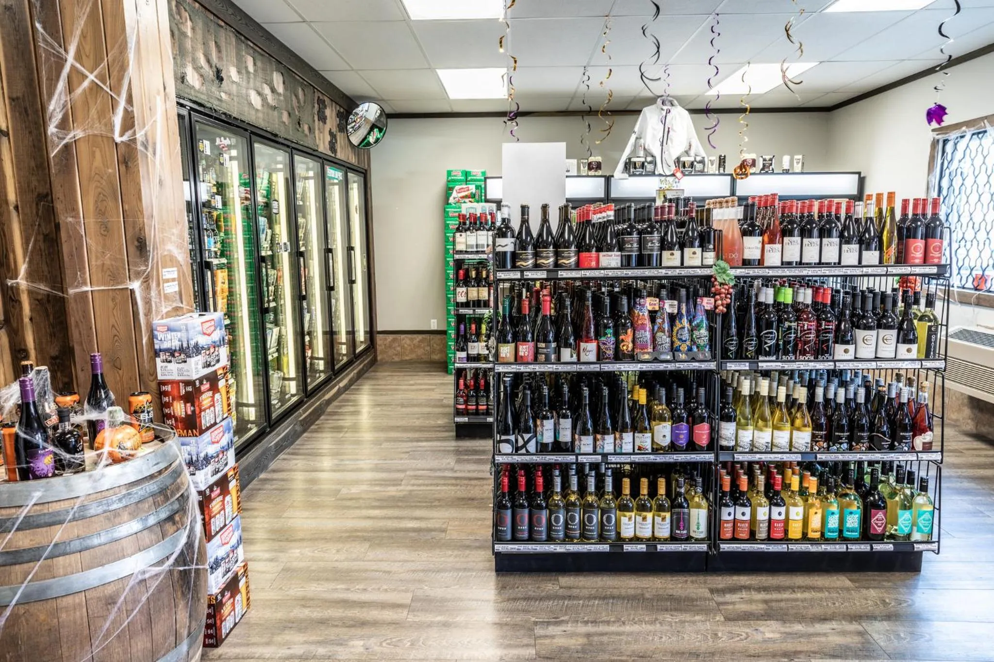 On-site shops in Prestige Inn Golden