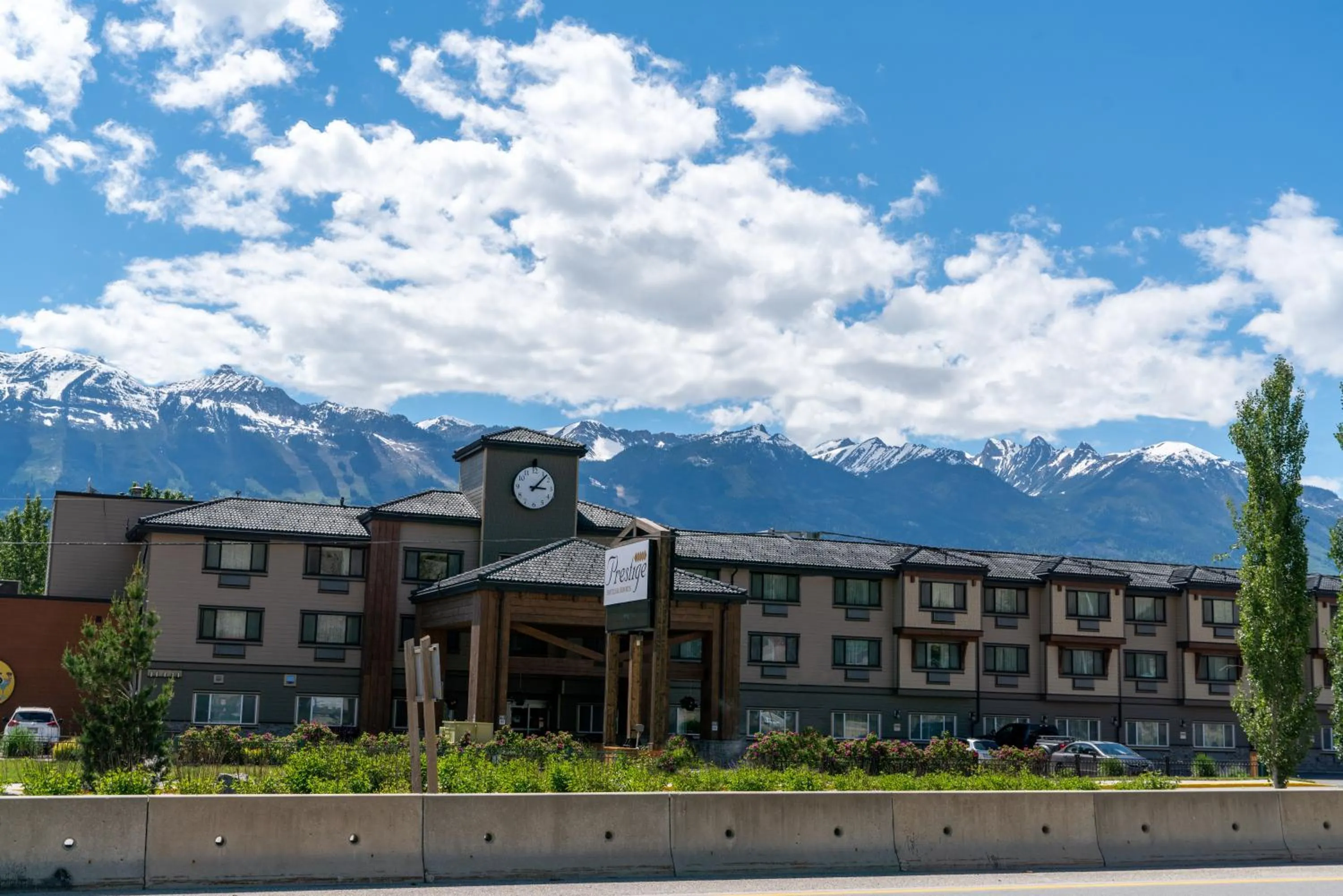 Property building in Prestige Inn Golden