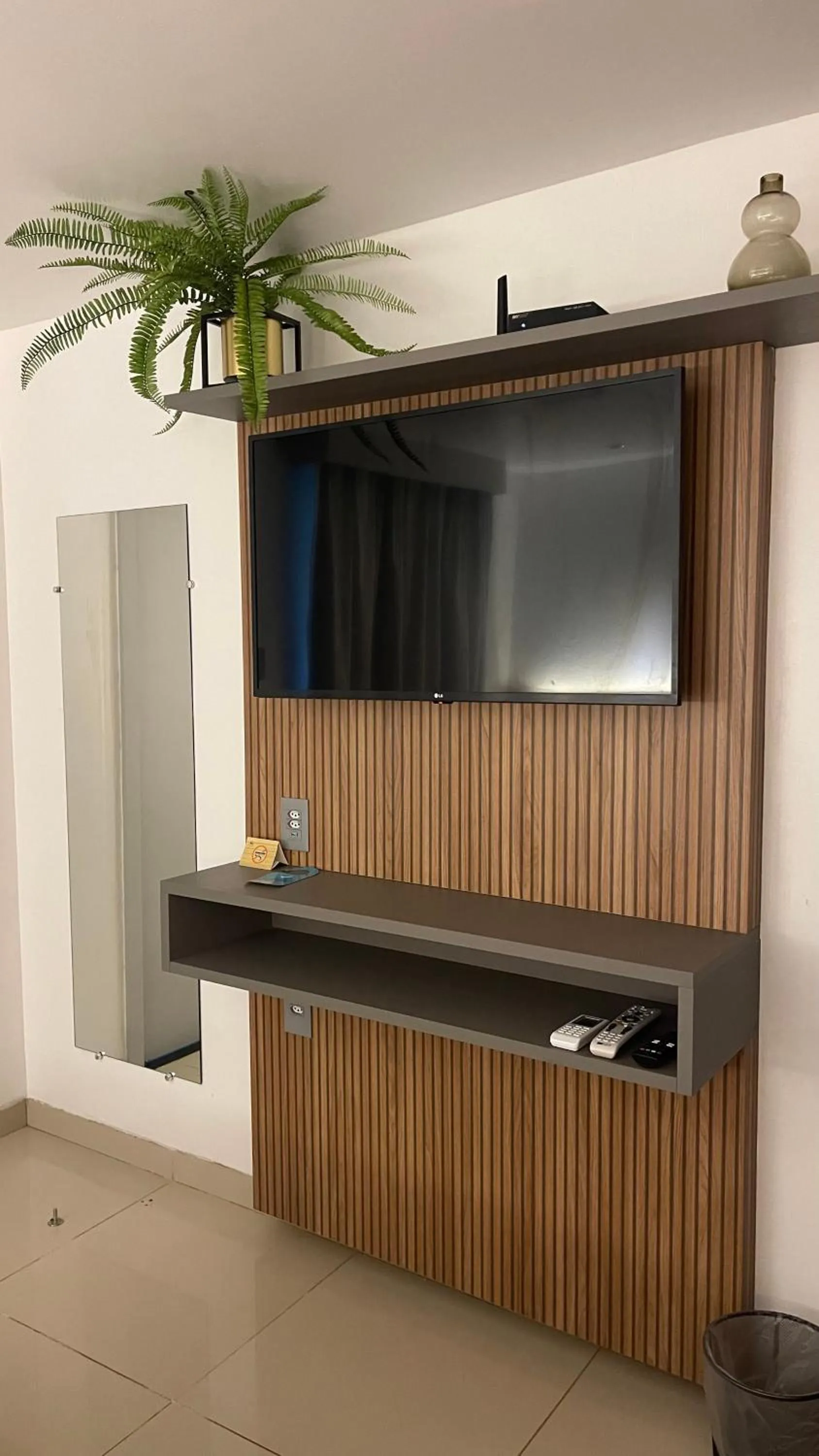 TV and multimedia in Pousada Del Mares