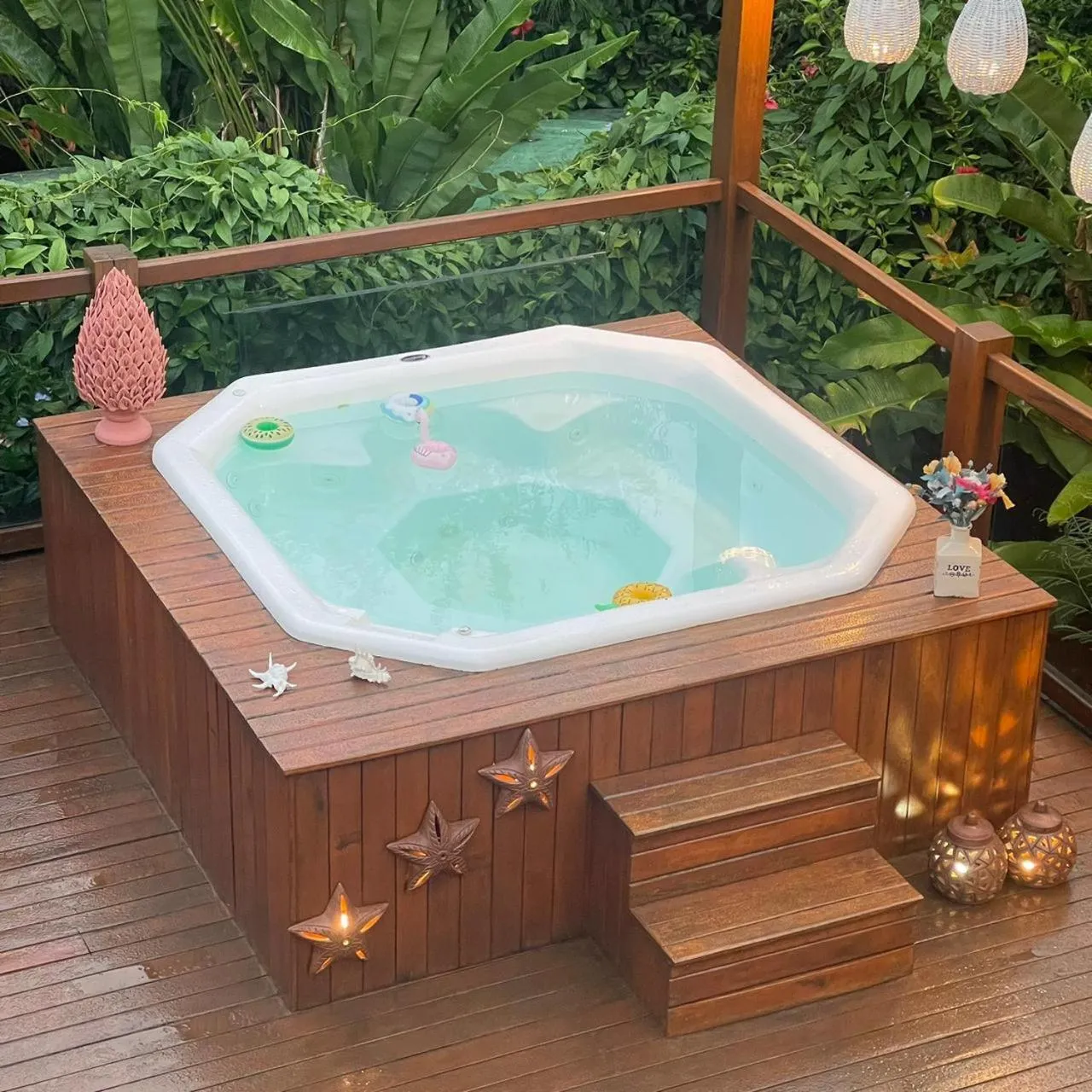 Hot Tub in Pousada Del Mares