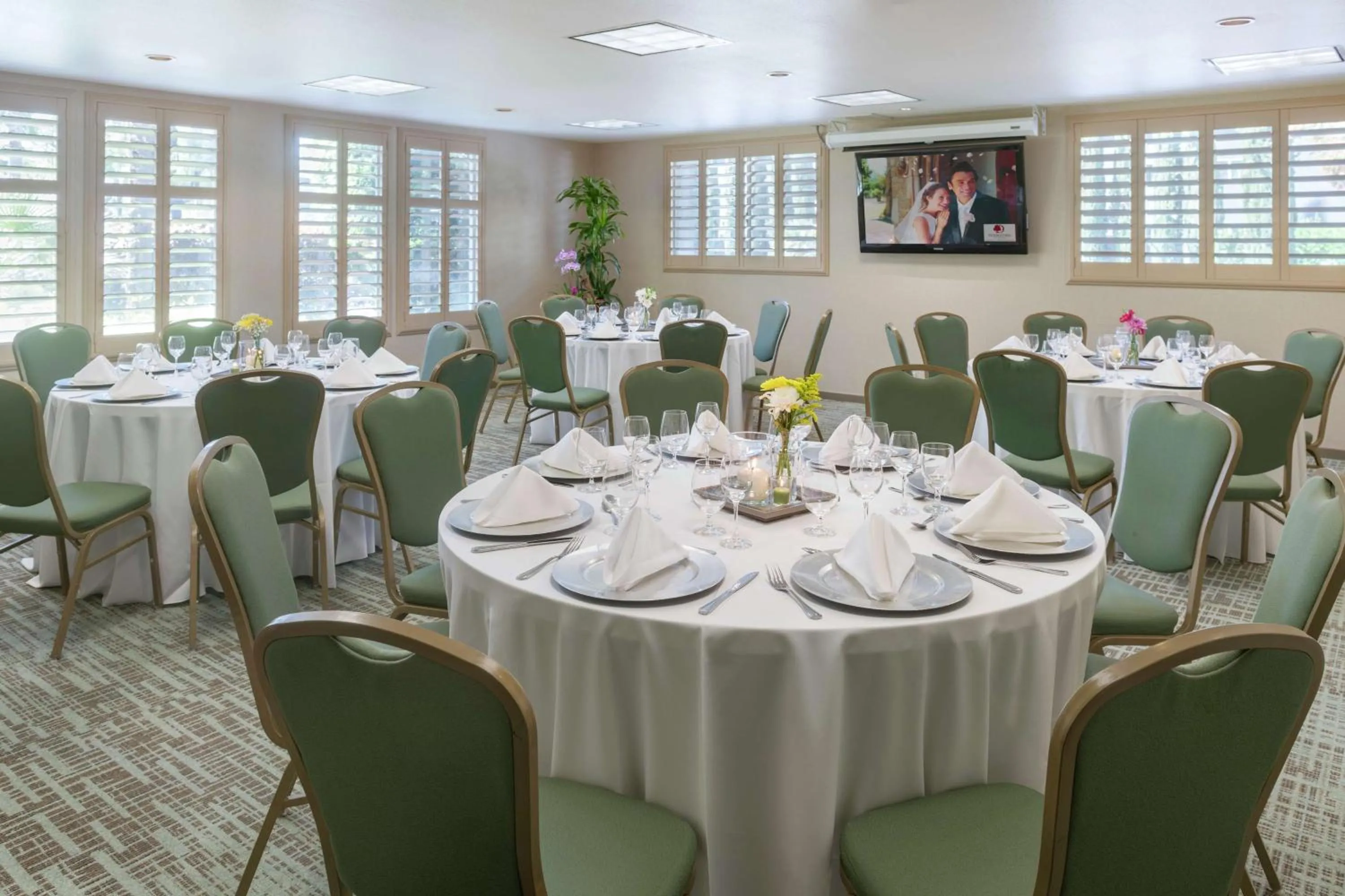 Meeting/conference room in DoubleTree by Hilton Campbell - Pruneyard Plaza