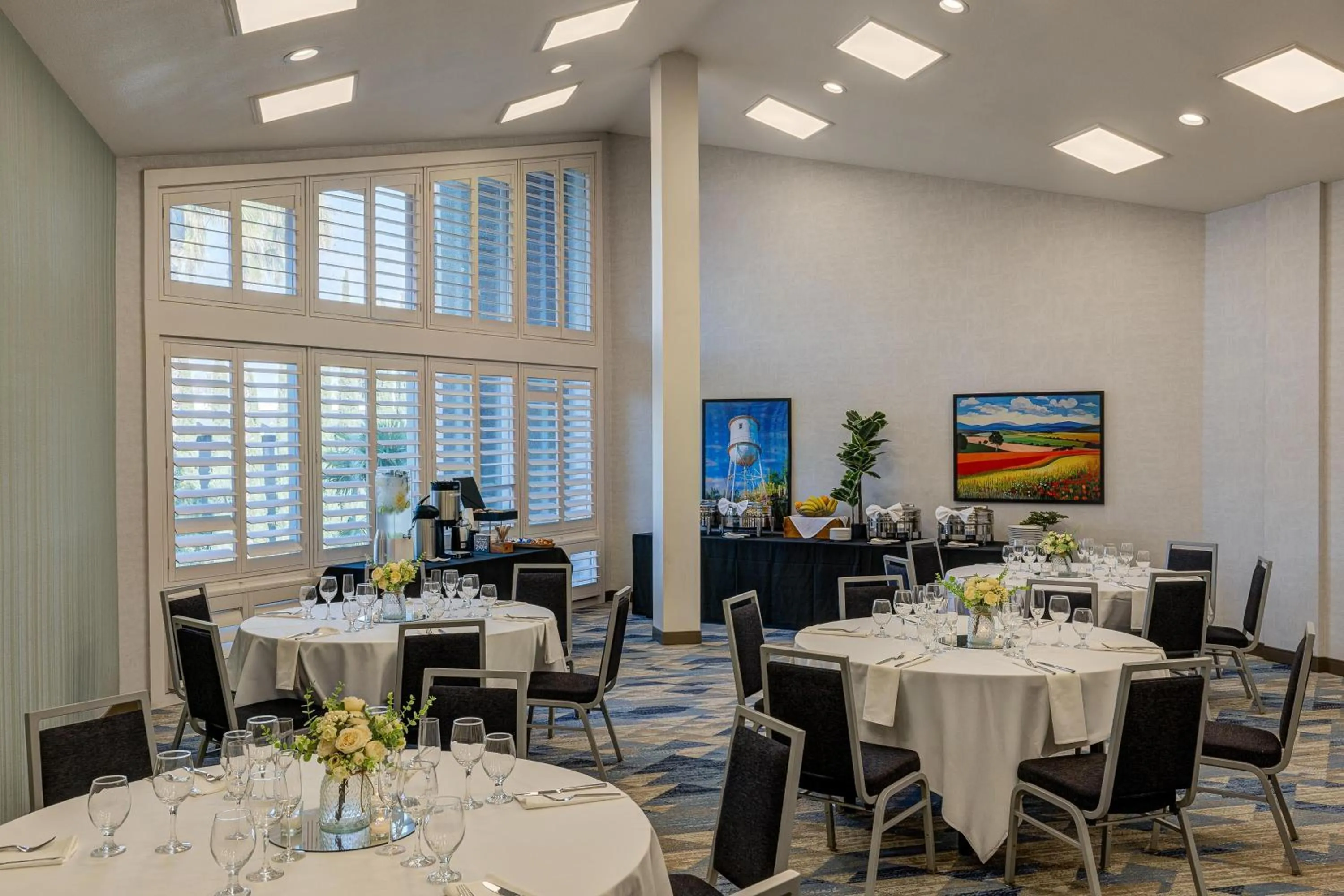 Meeting/conference room in DoubleTree by Hilton Campbell - Pruneyard Plaza