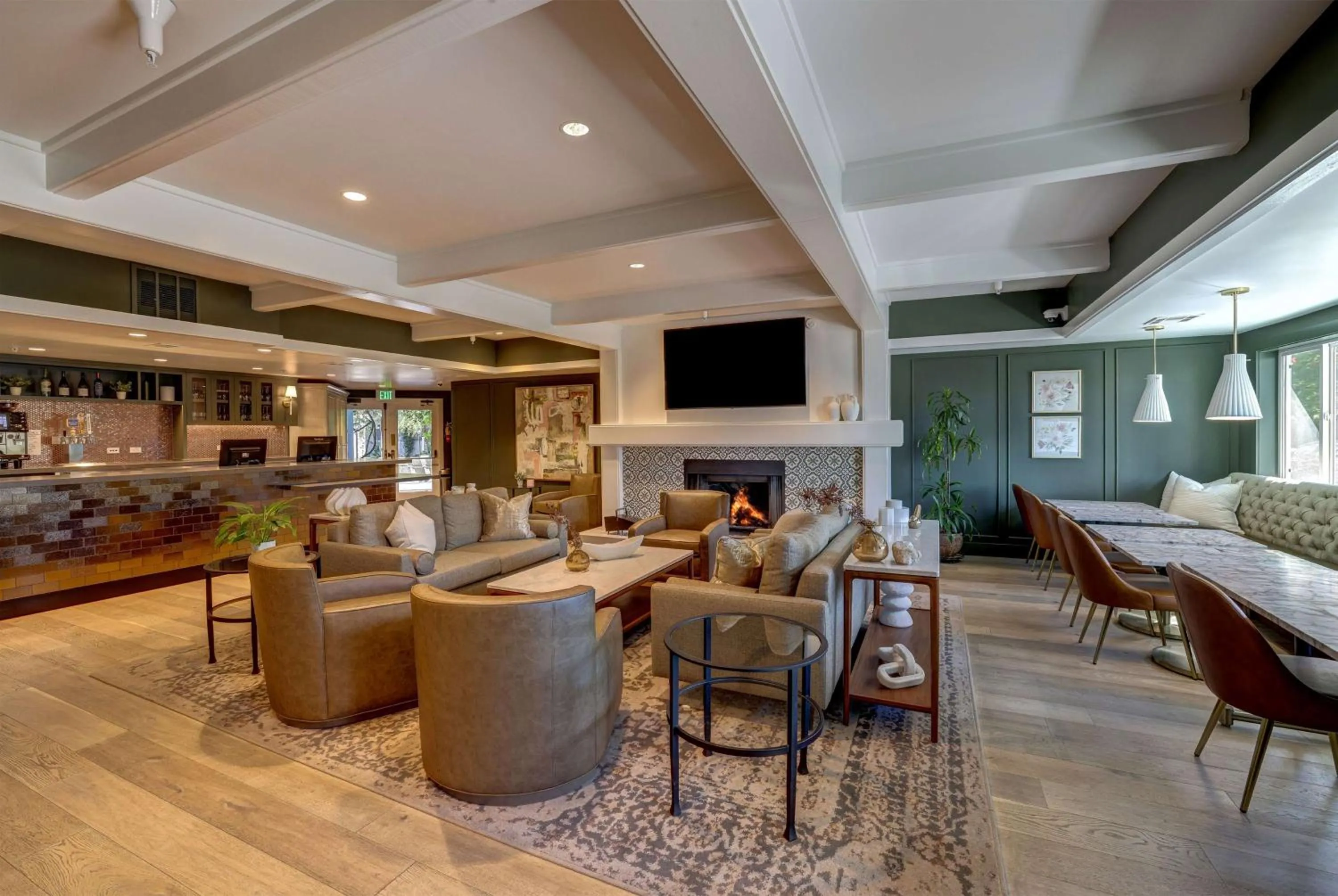 Lobby or reception in Best Western Sonoma Valley Inn & Krug Event Center