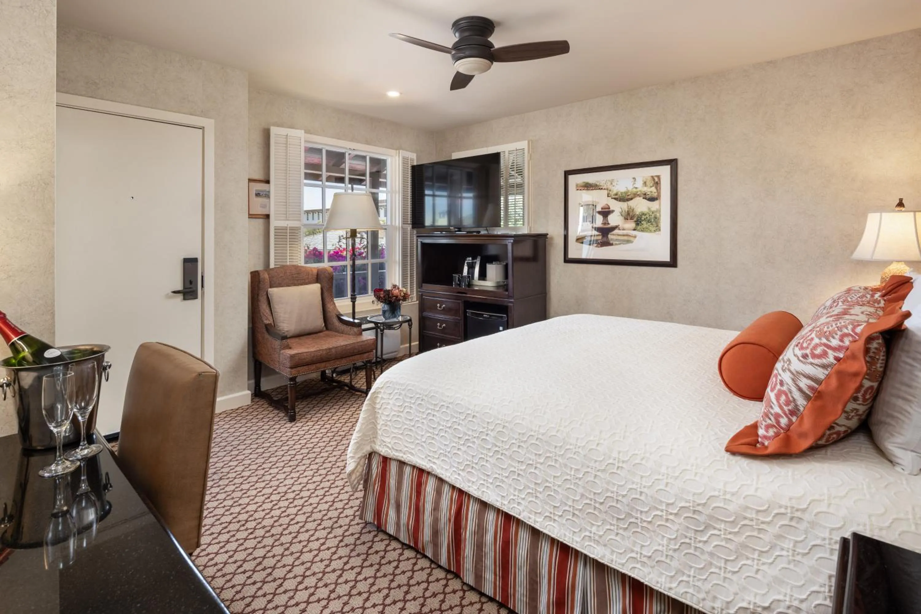 Bed in Casa Munras Garden Hotel & Spa