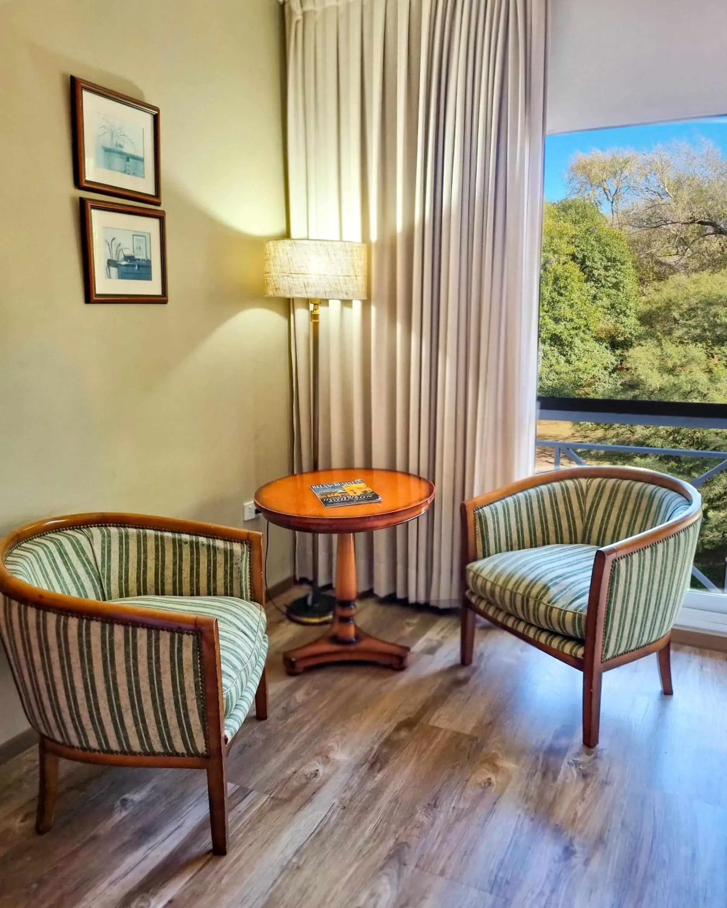 Double Room in Howard Johnson Hotel & Spa Villa General Belgrano Double Room in Howard Johnson Hotel & Spa Villa General Belgrano