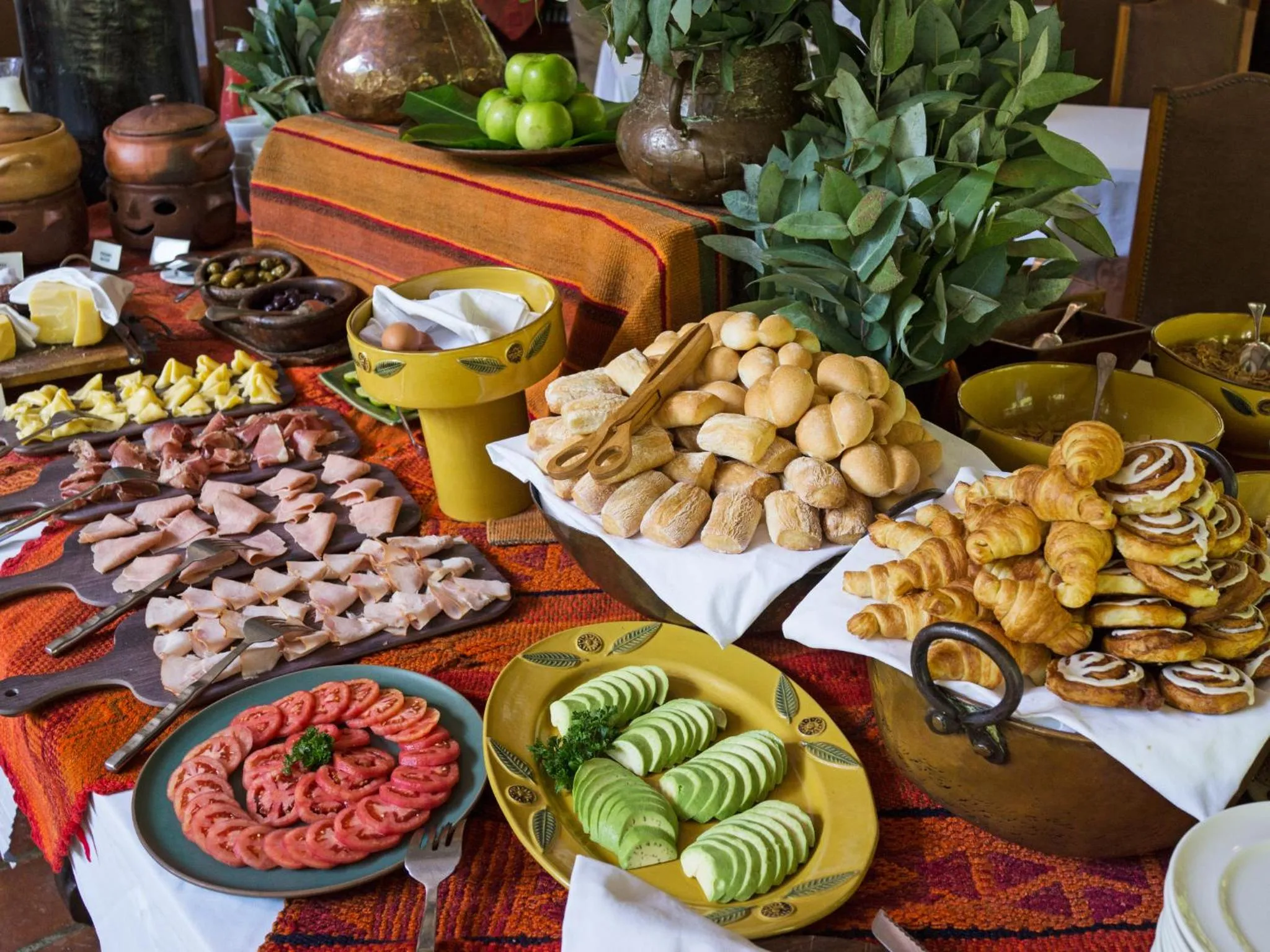 Buffet breakfast in Inkaterra Machu Picchu Pueblo Hotel