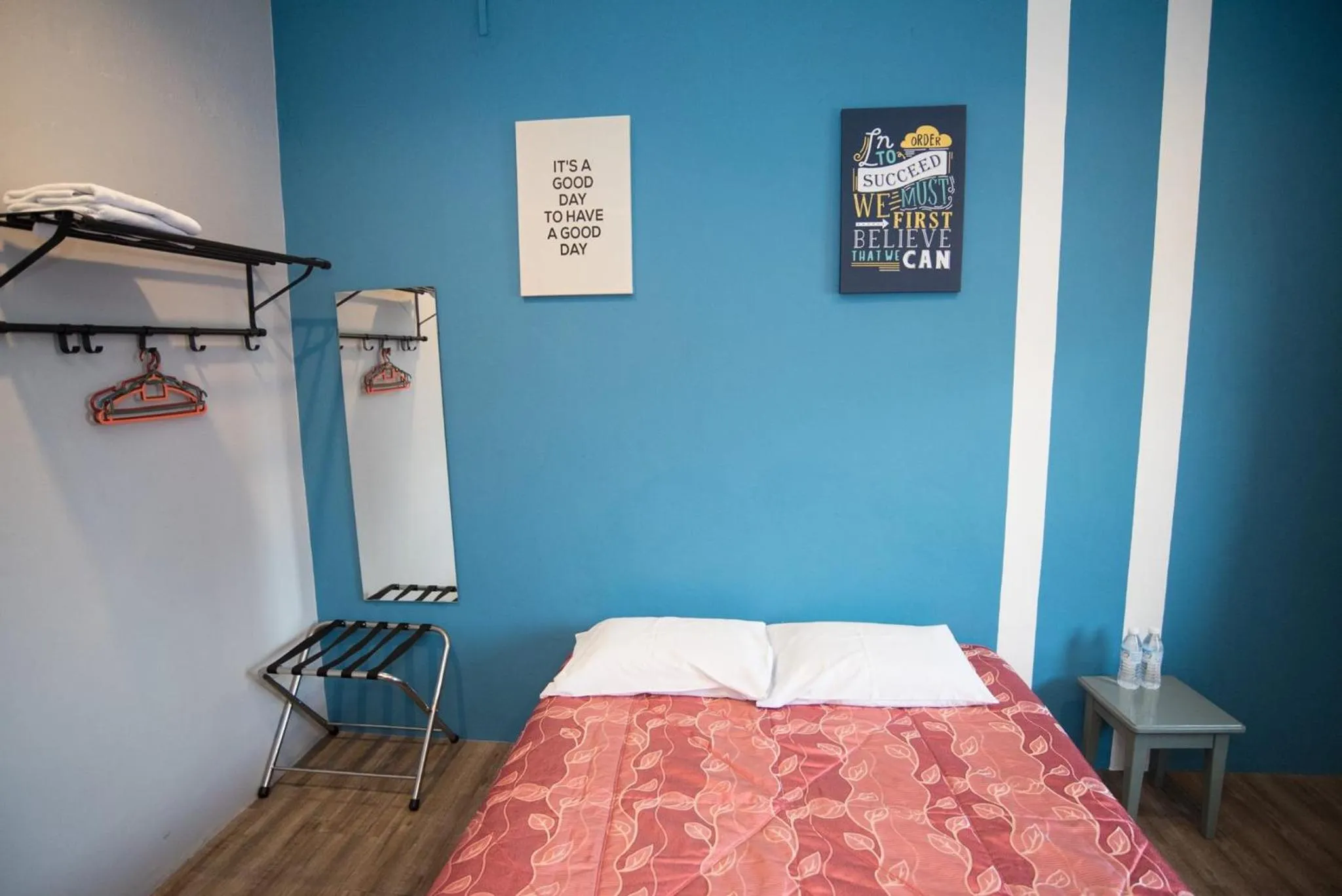 Bed in Ipoh Sakura Hotel