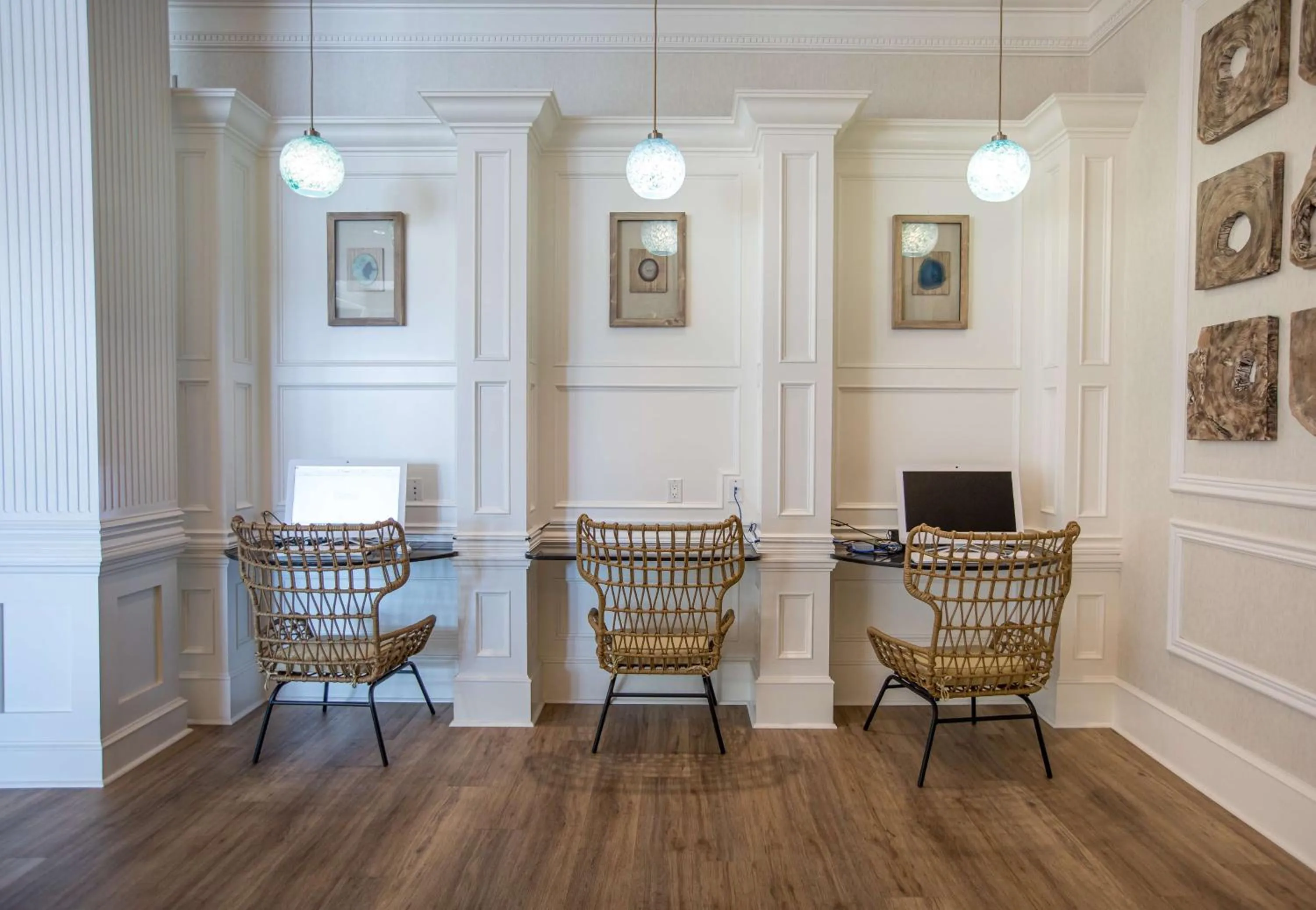 Business facilities in Prestige Oceanfront Resort, WorldHotels Luxury