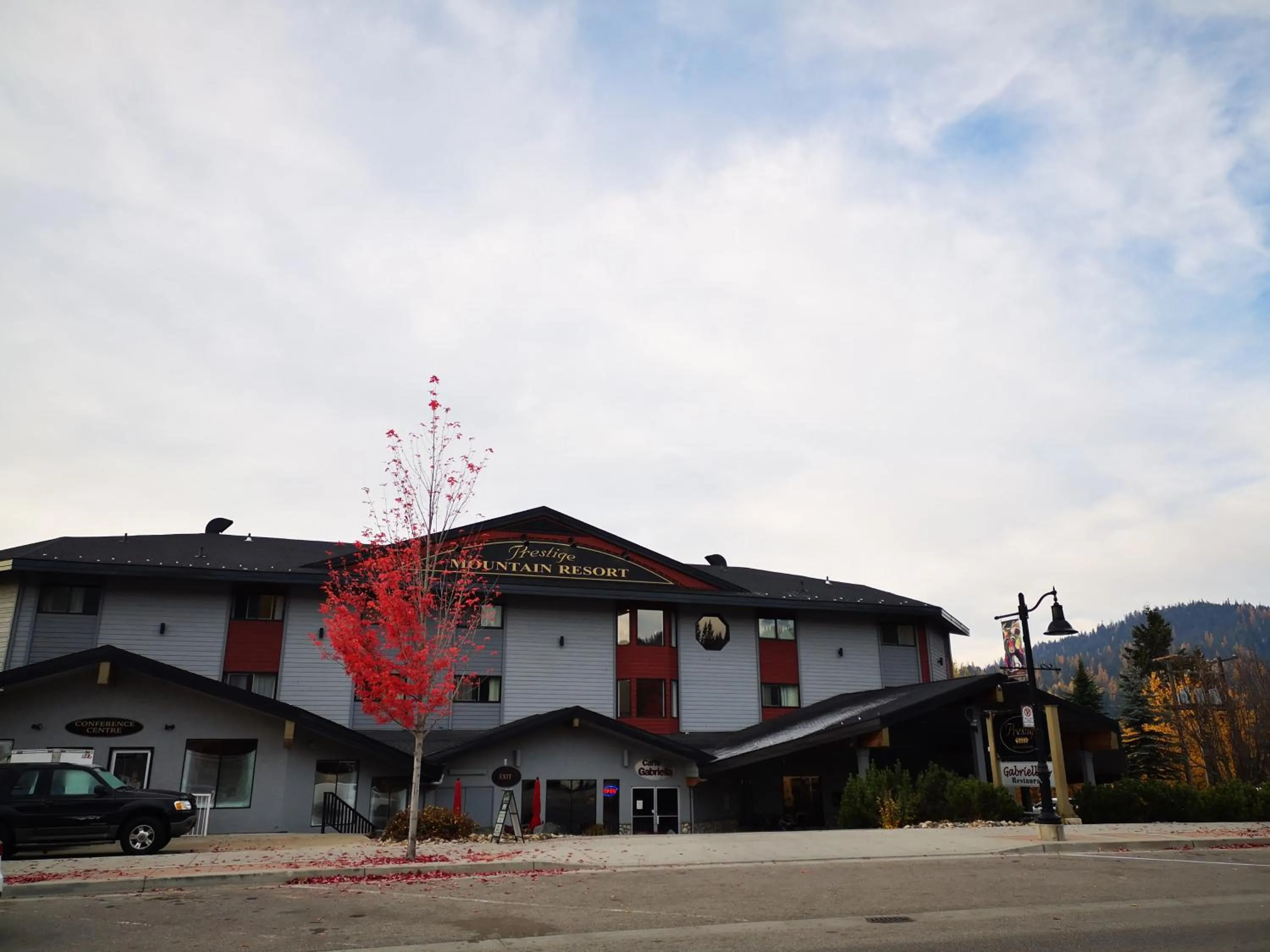 Property building in Prestige Mountain Resort Rossland