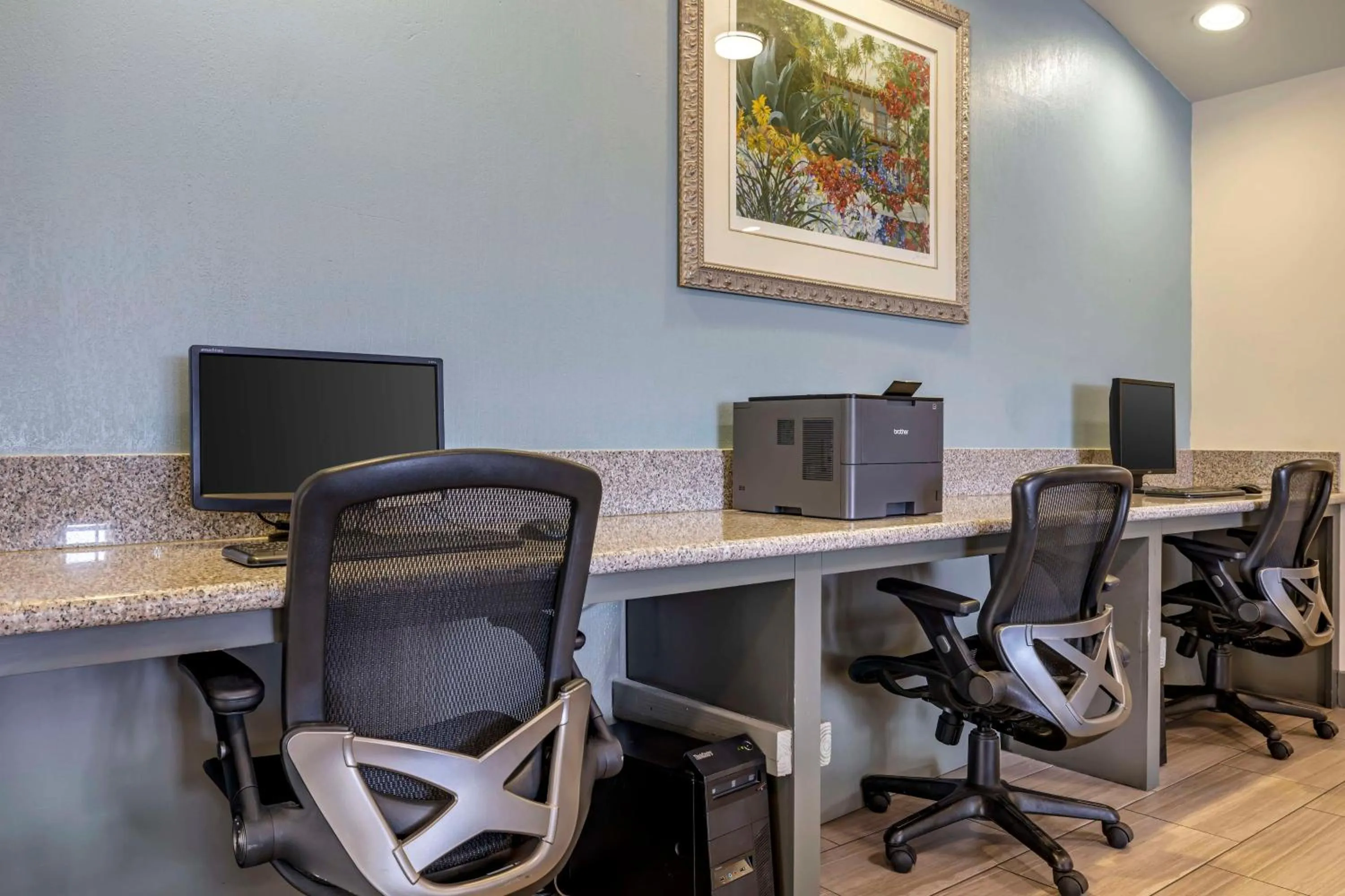 Business facilities in Best Western Plus Palm Desert Resort