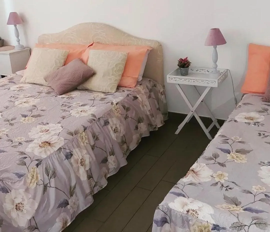 Bed in B&B La Perla Bianca