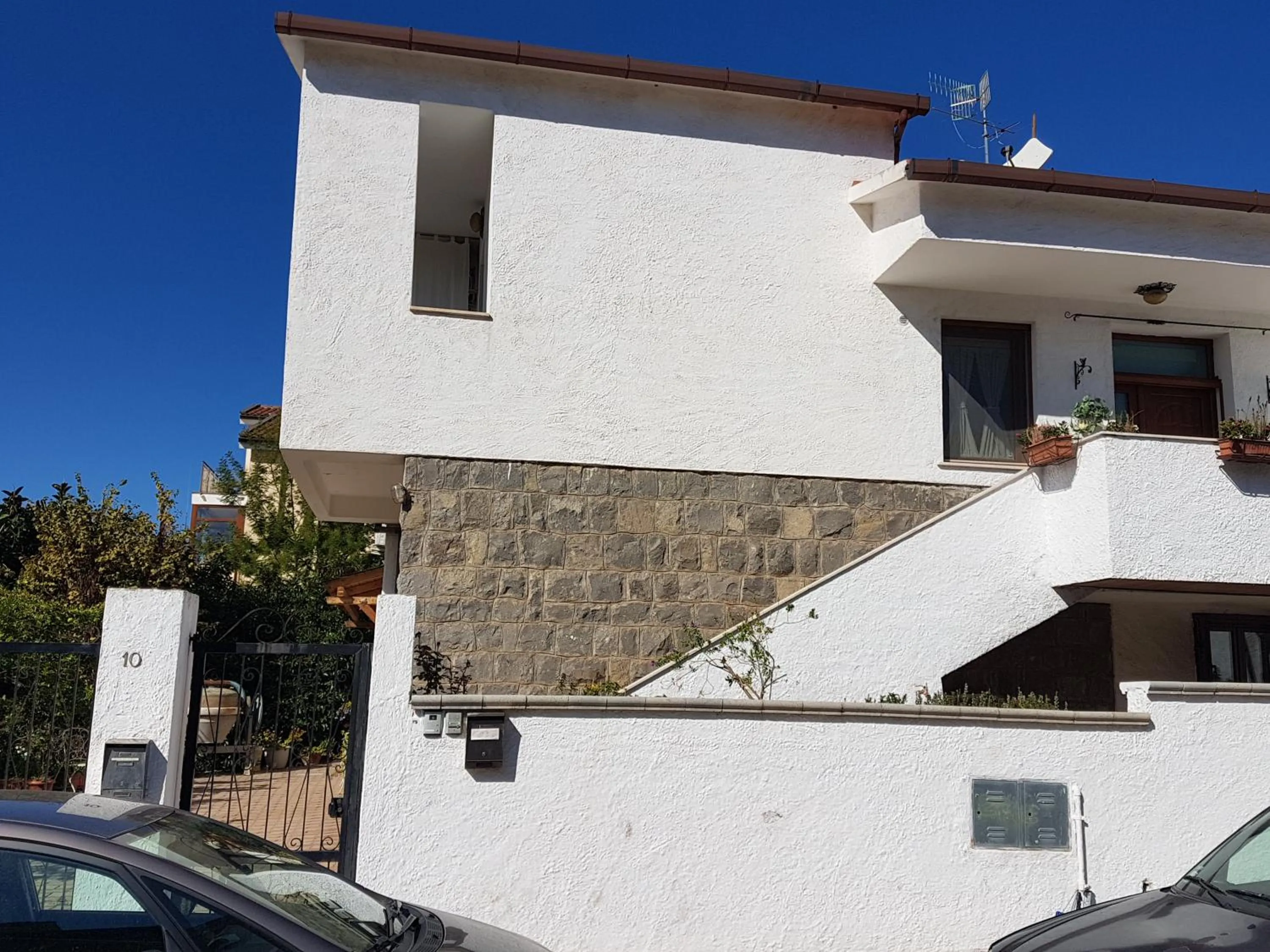 Property building in B&B La Perla Bianca